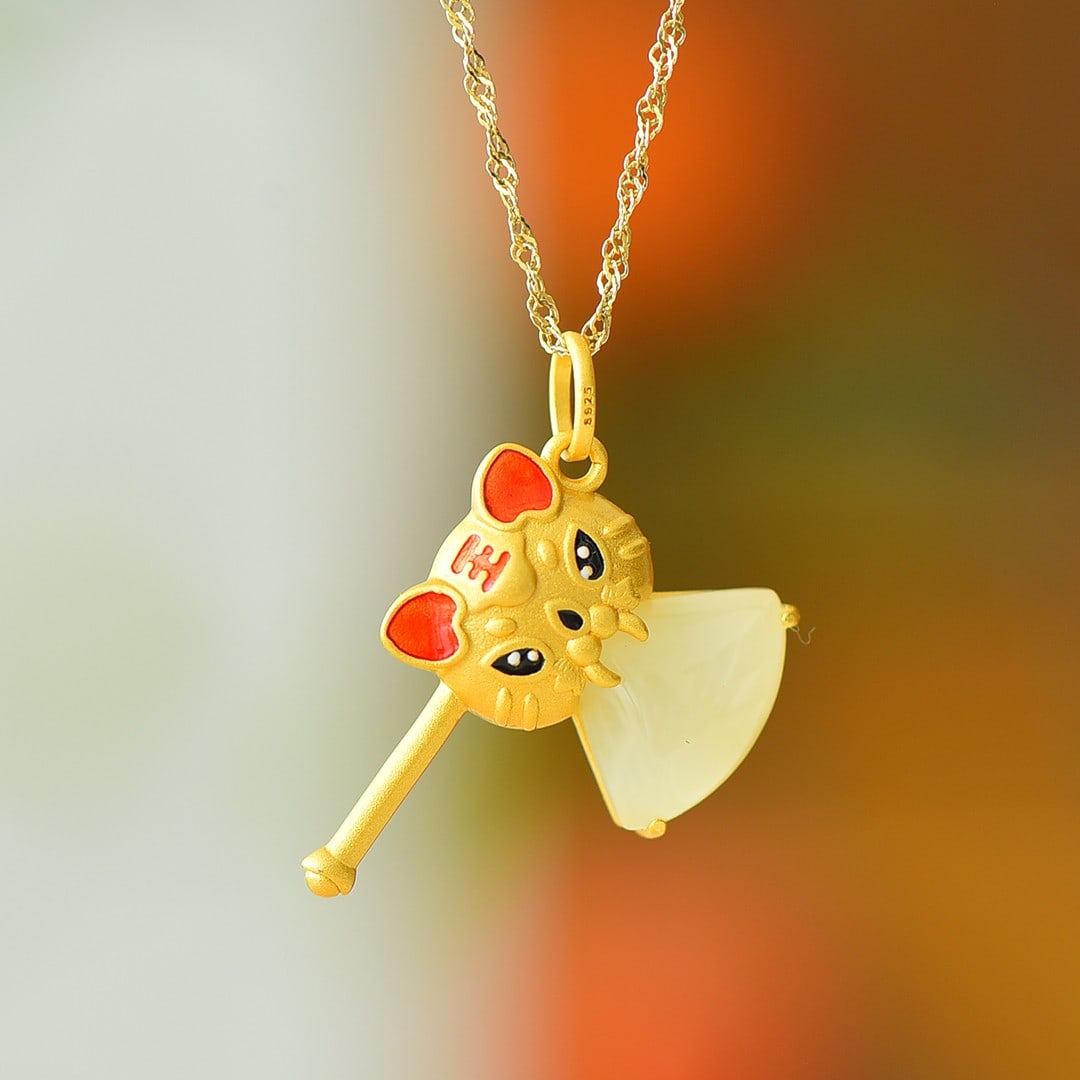 An Exquisite Sterling Silver-Gold Plated Inlaid White Jade Enamel Pendant: An Exquisite Sterling Silver-Gold Plated Inlaid White Jade Enamel Pendant,Size:13mmx15mm 纯银镀金镶白玉珐琅吊坠