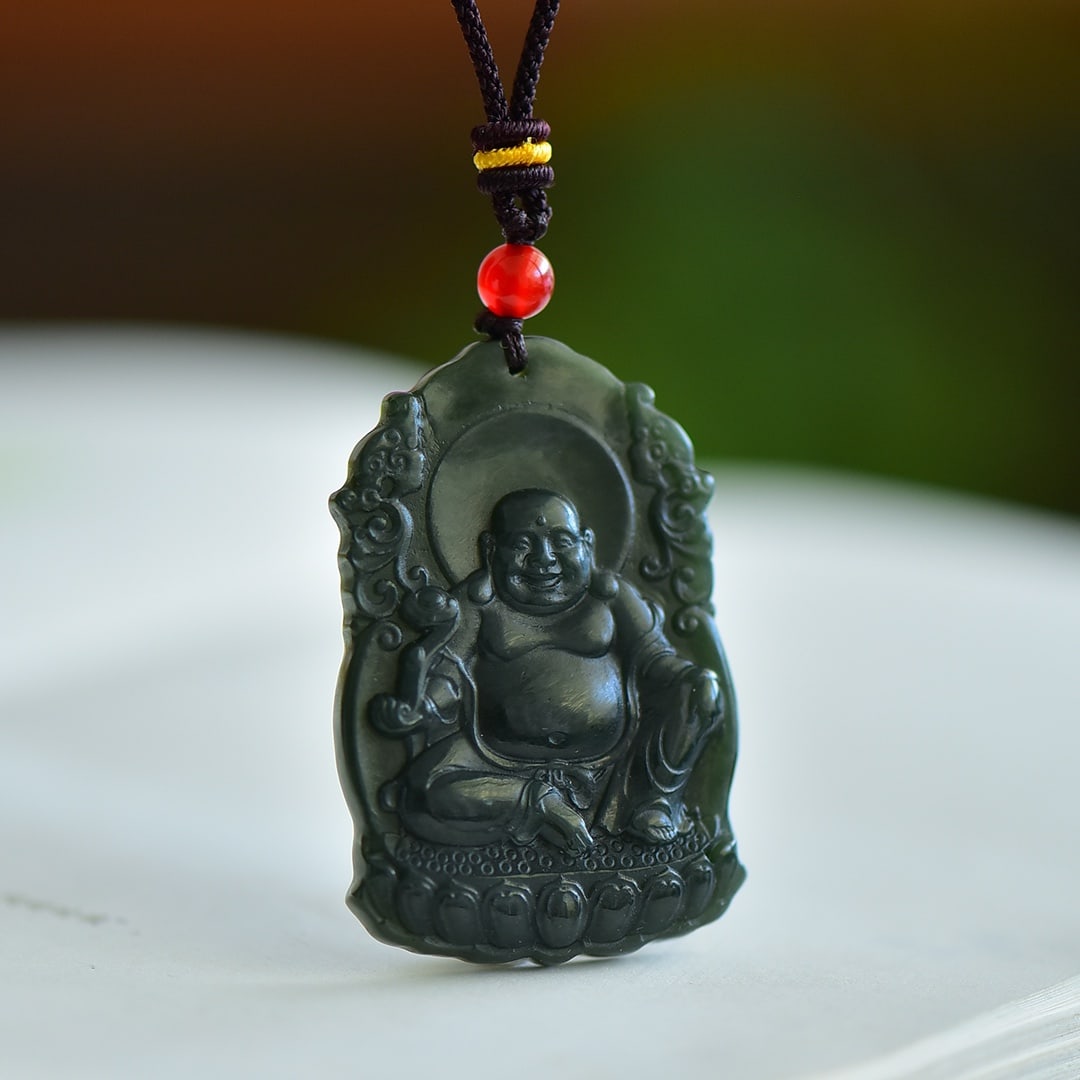 An Exquisite Sapphire Maitreya Buddha Pattern Bracelets: An Exquisite Sapphire Maitreya Buddha Pattern Bracelets,Size:35mmx52mm 青玉弥勒佛像纹手串