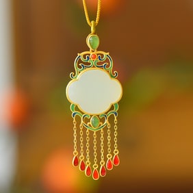 An Exquisite Sterling Silver-Gold Plated Inlaid White Jade Pendant