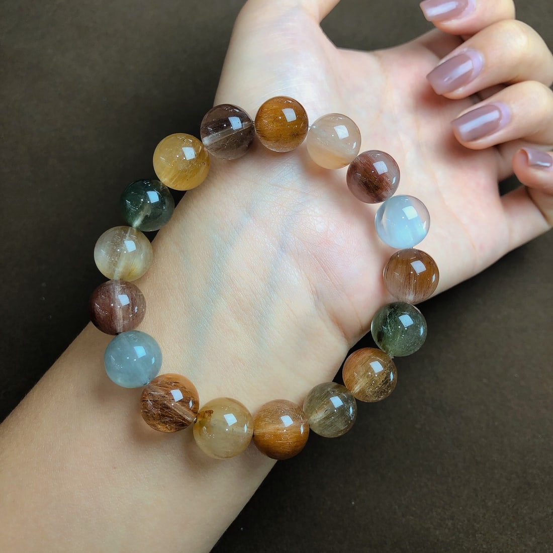 An Exquisite Crystal Bracelets - 2