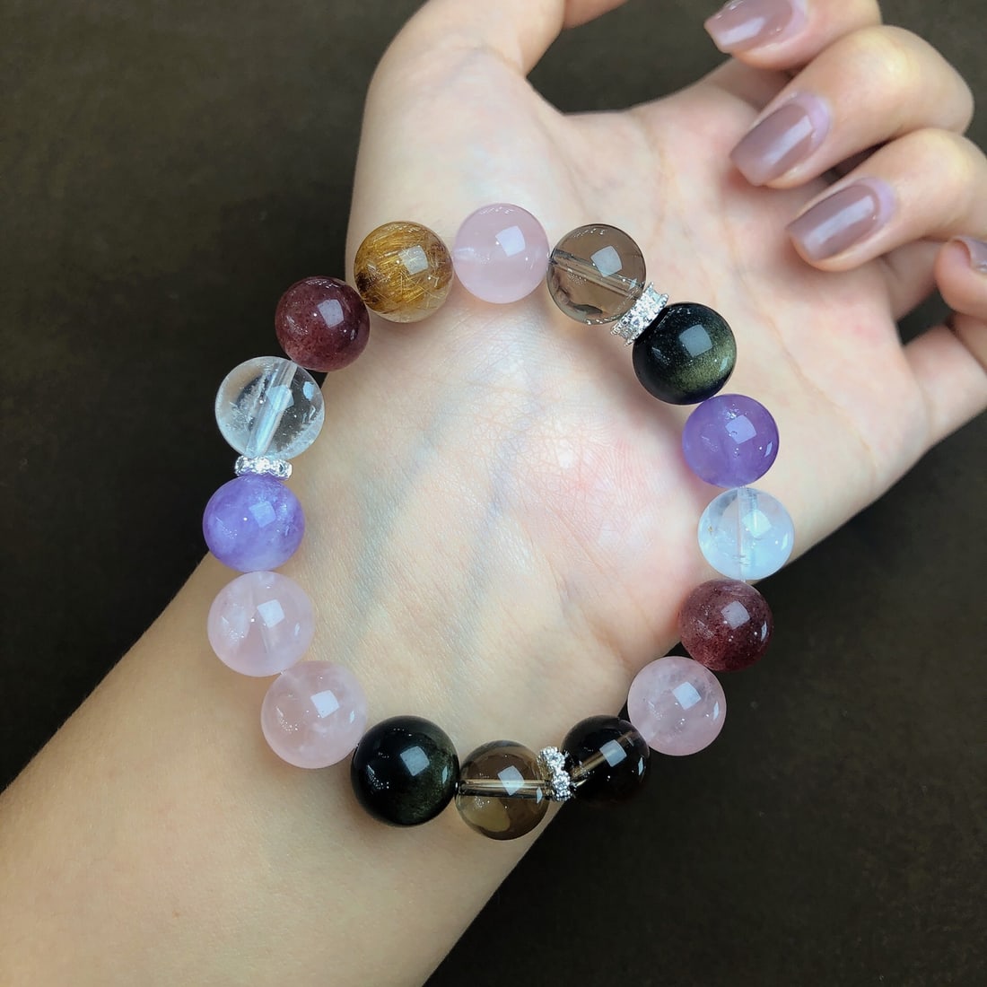 An Exquisite Crystal Bracelets - 2