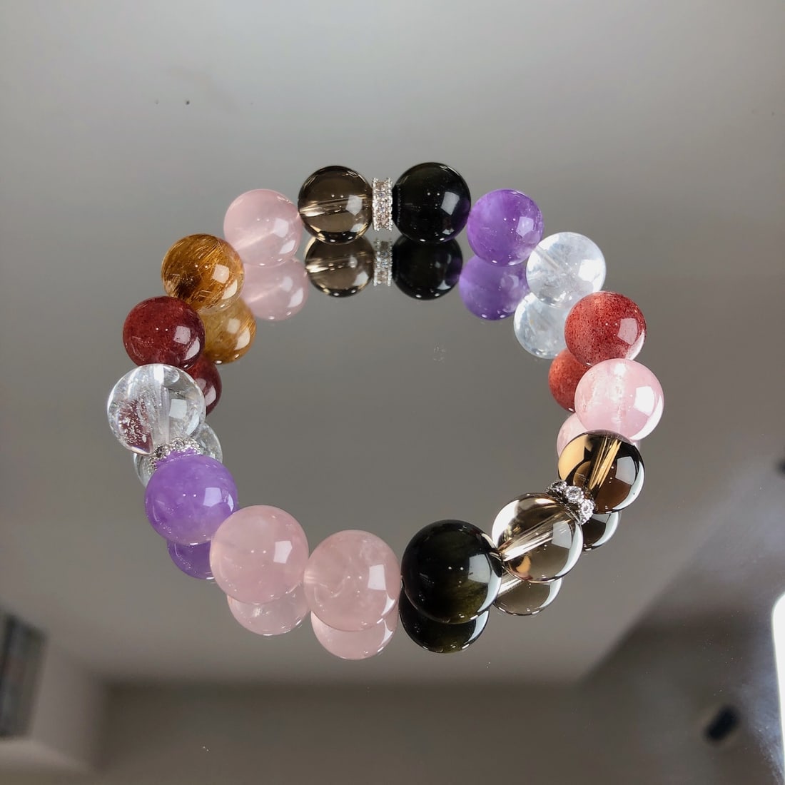 An Exquisite Crystal Bracelets - 9