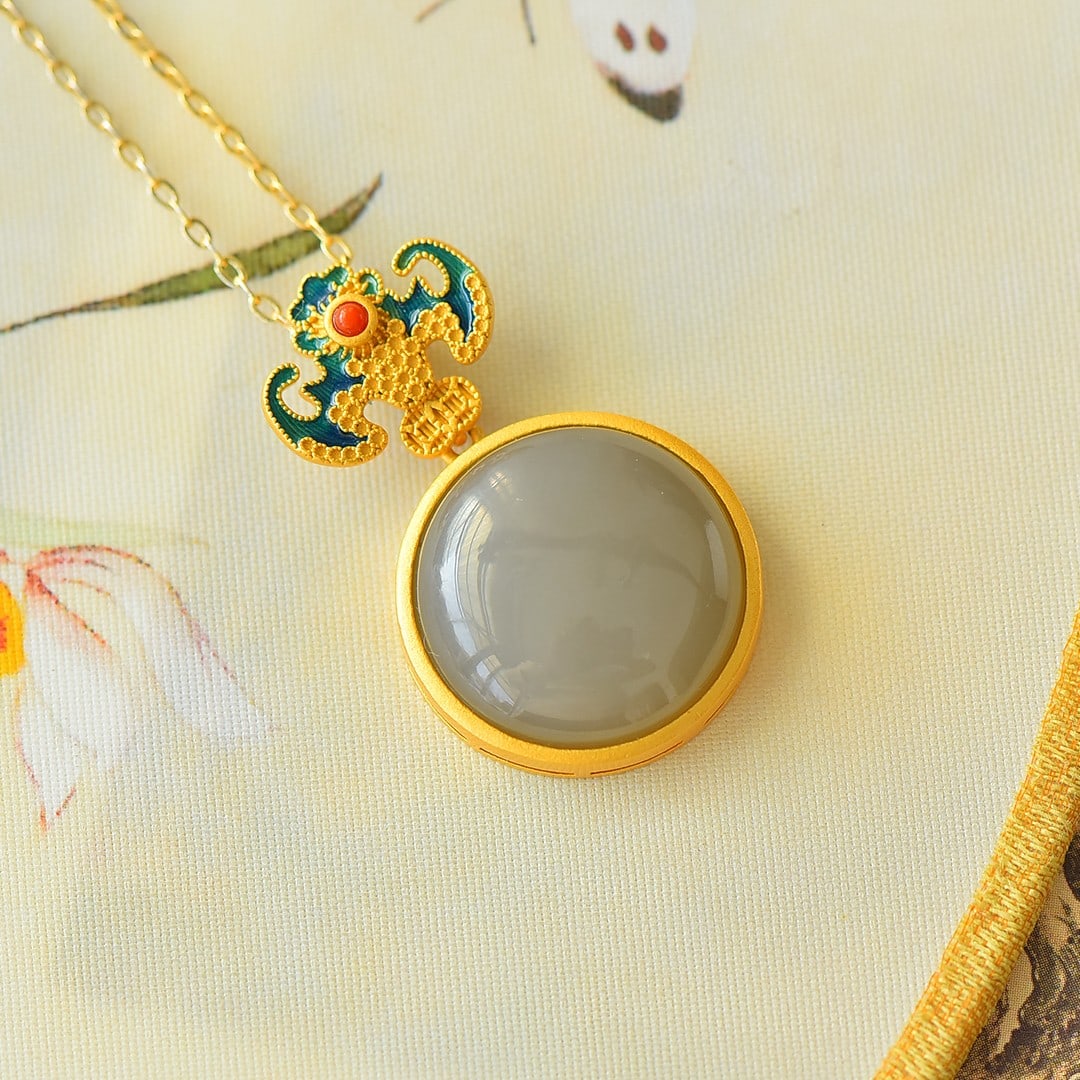 An Exquisite Sterling Silver-Gold Plated Inlaid White Jade Enamel Pendant: An Exquisite Sterling Silver-Gold Plated Inlaid White Jade Enamel Pendant 纯银镀金镶白玉珐琅吊坠