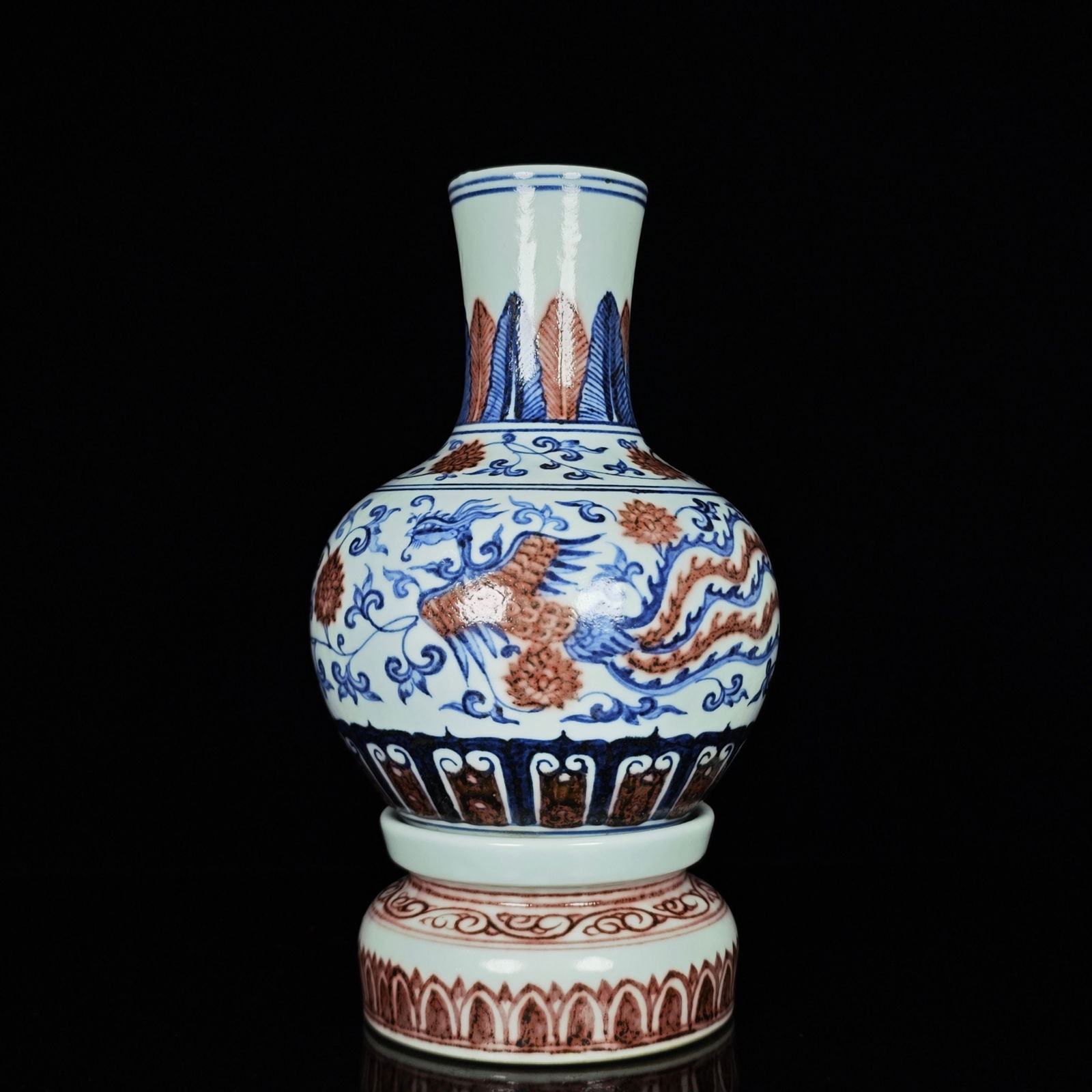 An Exquisite Blue and White Underglaze-Red Lotus and Phoenix Pattern Vase,With Base: An Exquisite Blue and White Underglaze-Red Lotus and Phoenix Pattern Vase,With Base,Ming Dynasty, China,Xuande Six-character Mark,Size:9.6inx5.3in 青花釉里红缠ĉ