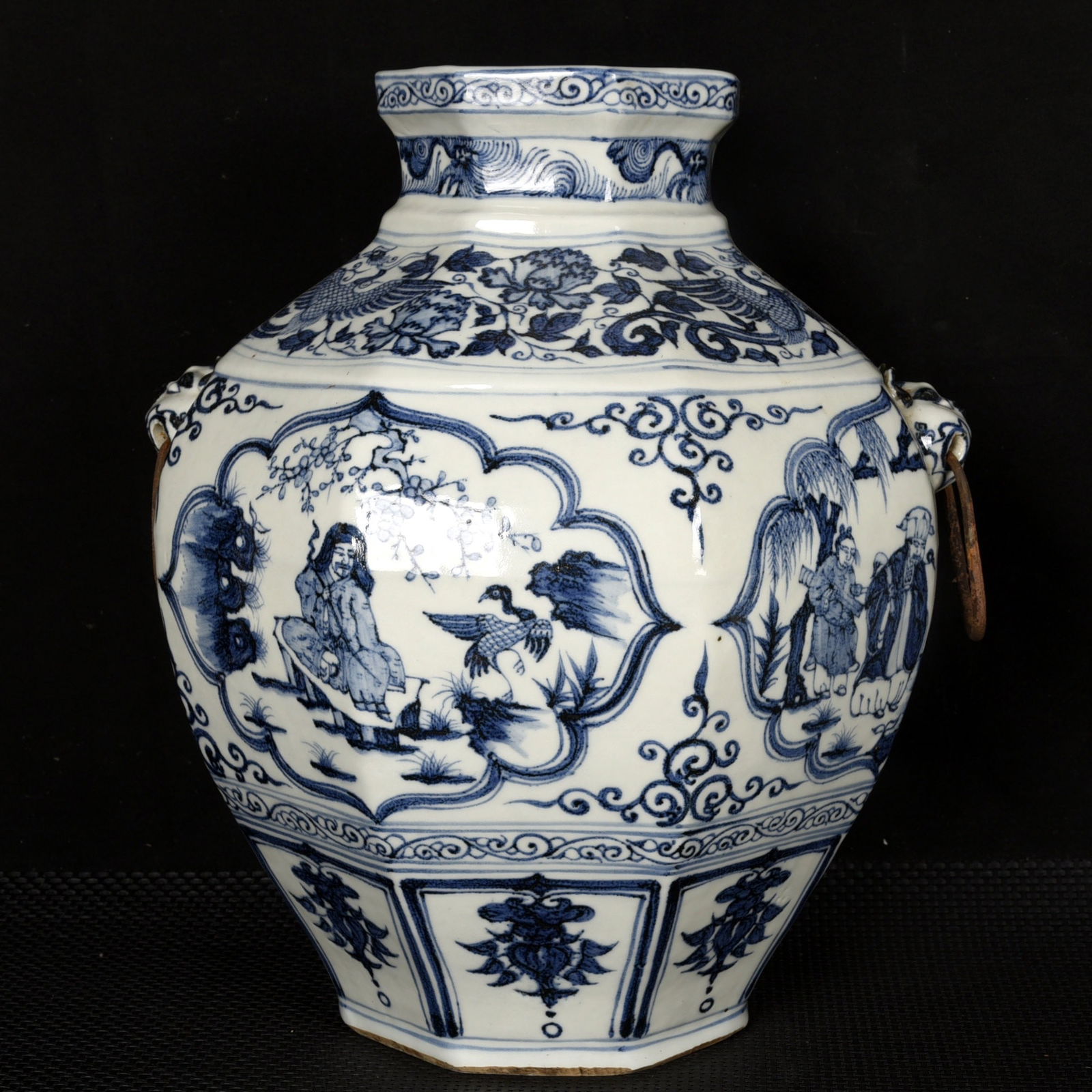 A Rare Blue and White Character and Story Pattern Beast-Ears Jar: A Rare Blue and White Character and Story Pattern Beast-Ears Jar,Yuan Dynasty, China,Size:15inx13.4in 青花人物故事纹兽耳罐,中国&
