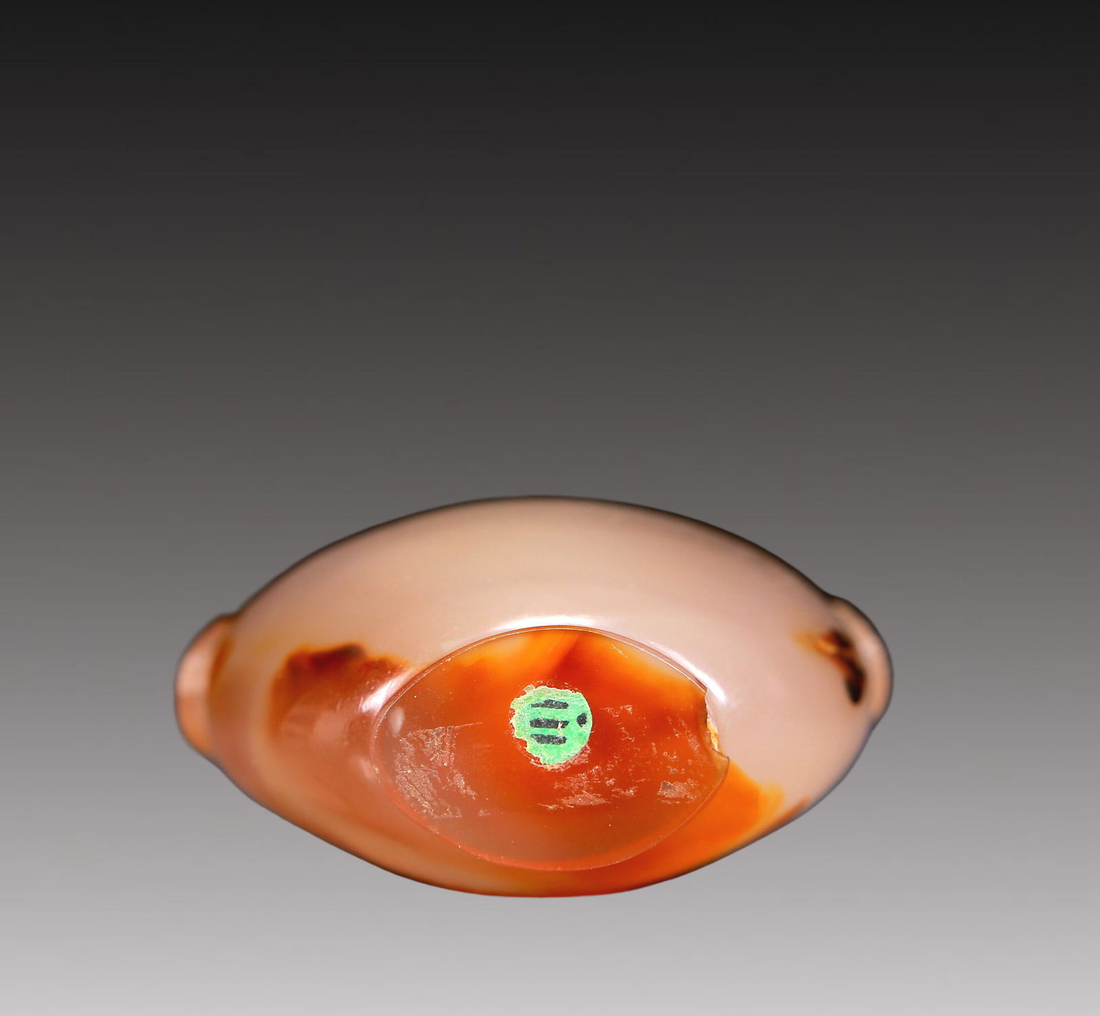 A Precious Agate Beast-Handled Snuff Bottle - 8