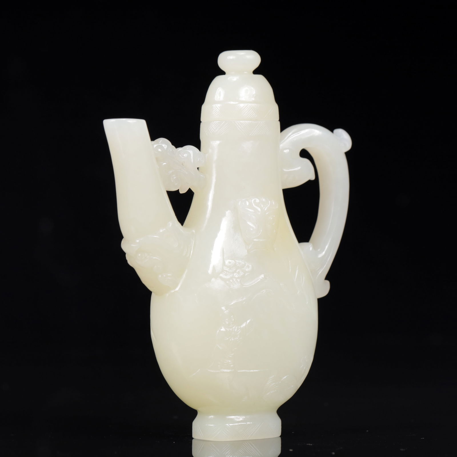 An Exquisite White Jade Figure Pattern Ewer - 5