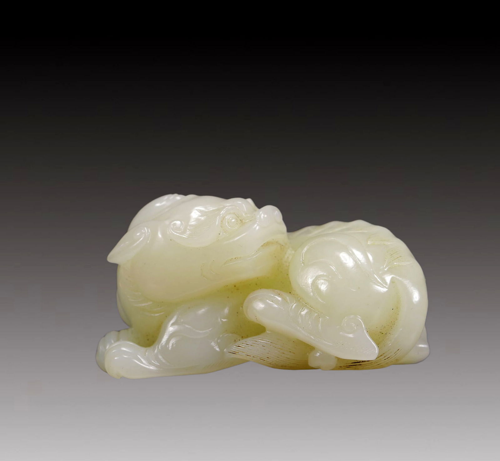 An Exquisite White Jade Unicorn Ornament (1 of 6)