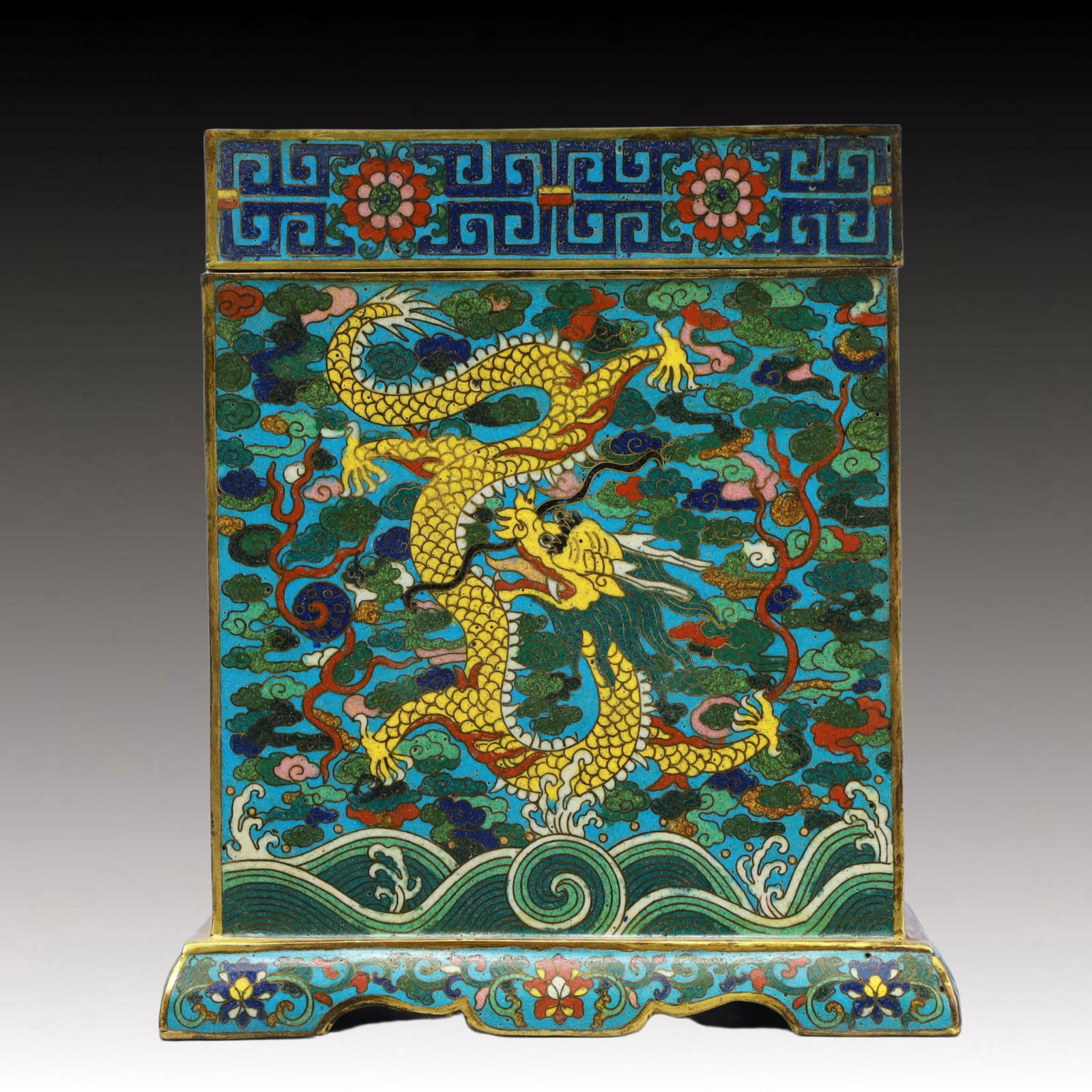 An Exquisite Cloisonne Dragon Pattern Box - 2