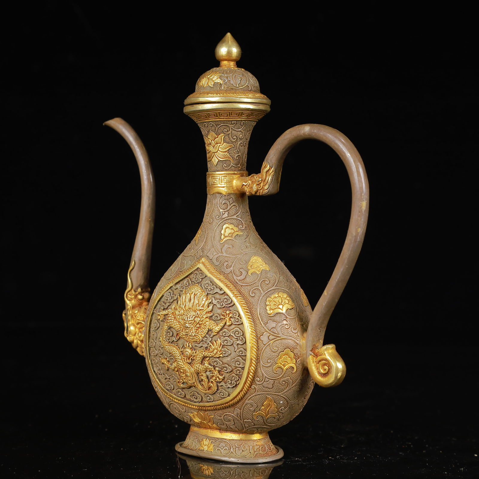 An Exquisite Gilt Silver Dragon Pattern Ewer - 5