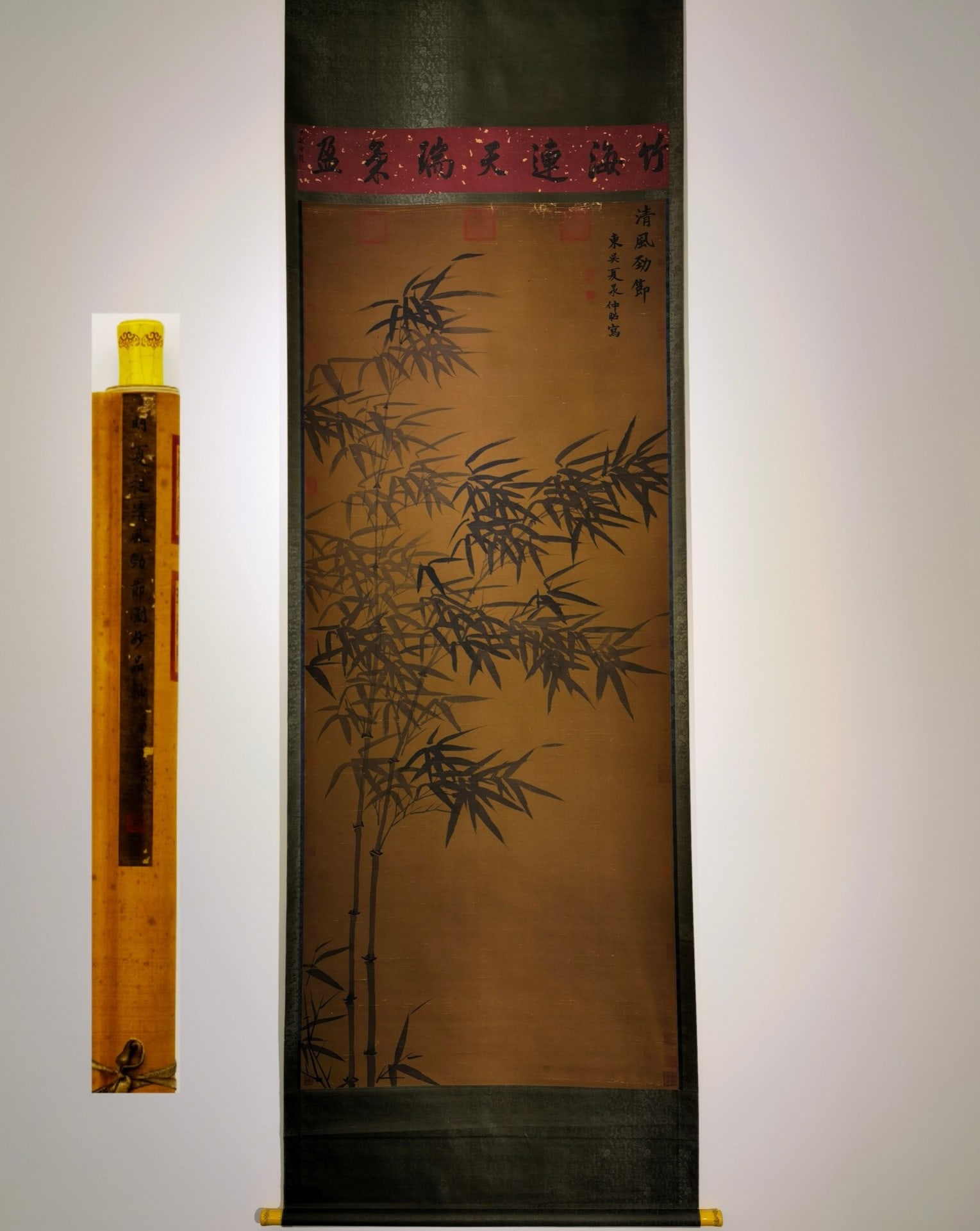 A Chinese Vertical Scroll Ink Painting of Bamboo on Silk,Xia Chang: A Chinese Vertical Scroll Ink Painting of Bamboo on Silk,Xia Chang,Size:(entirety)124inx39in,(Without frame)92.1inx35.8in 一幅中国水墨绢本竹ड