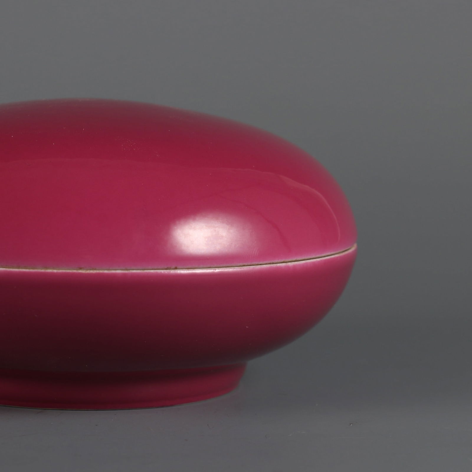 An Exquisite Ruby Red-Glazed Cover Box - 3