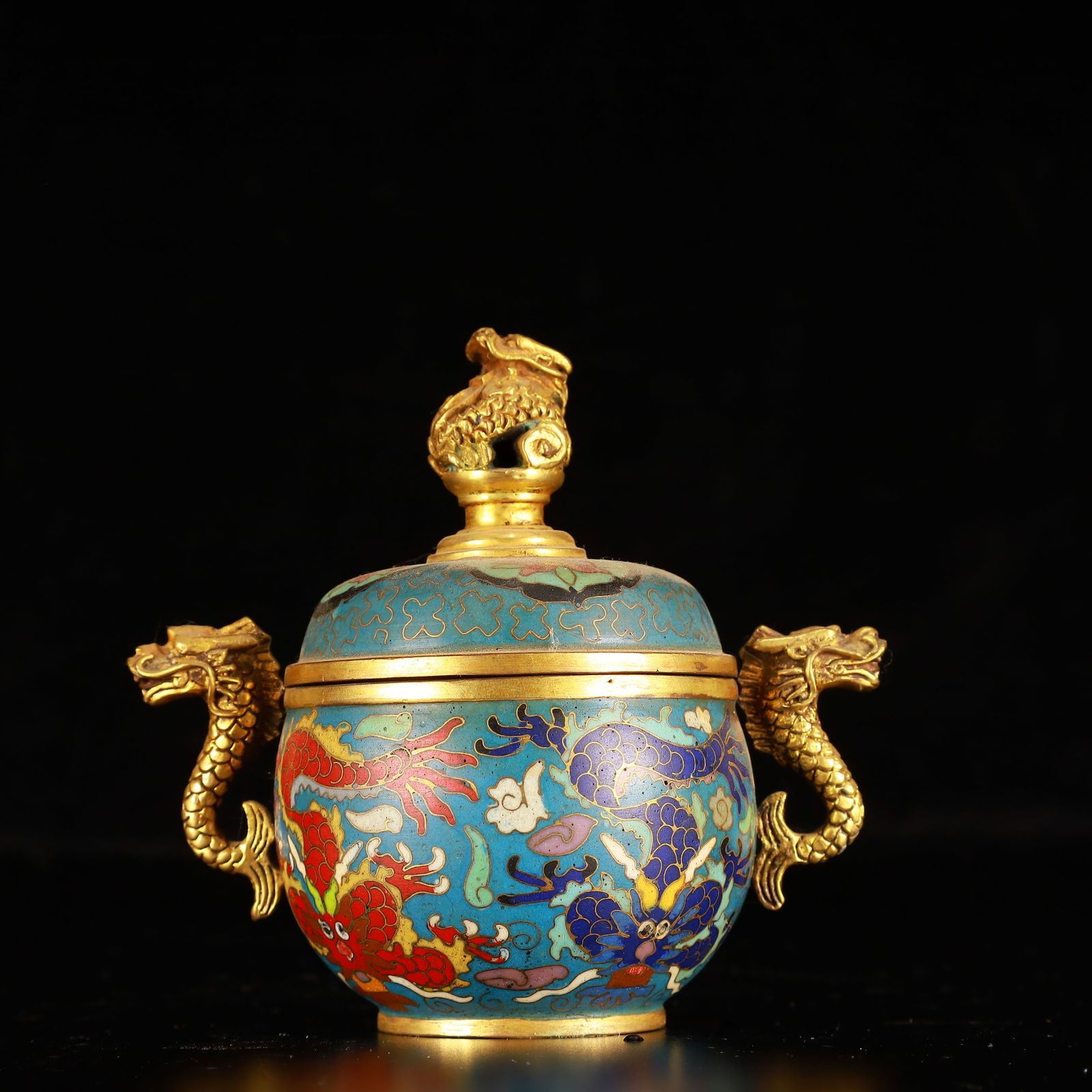 An Exquisite Cloisonne Dragon Pattern Double-Ears Censer (1 of 10)