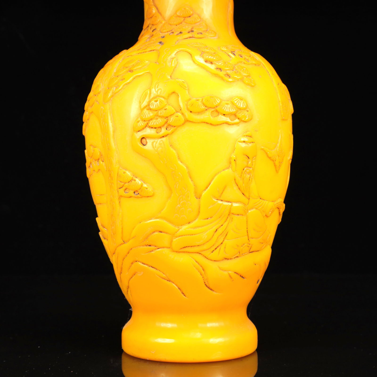 An Exquisite Glass Figure Pattern Vase - 8