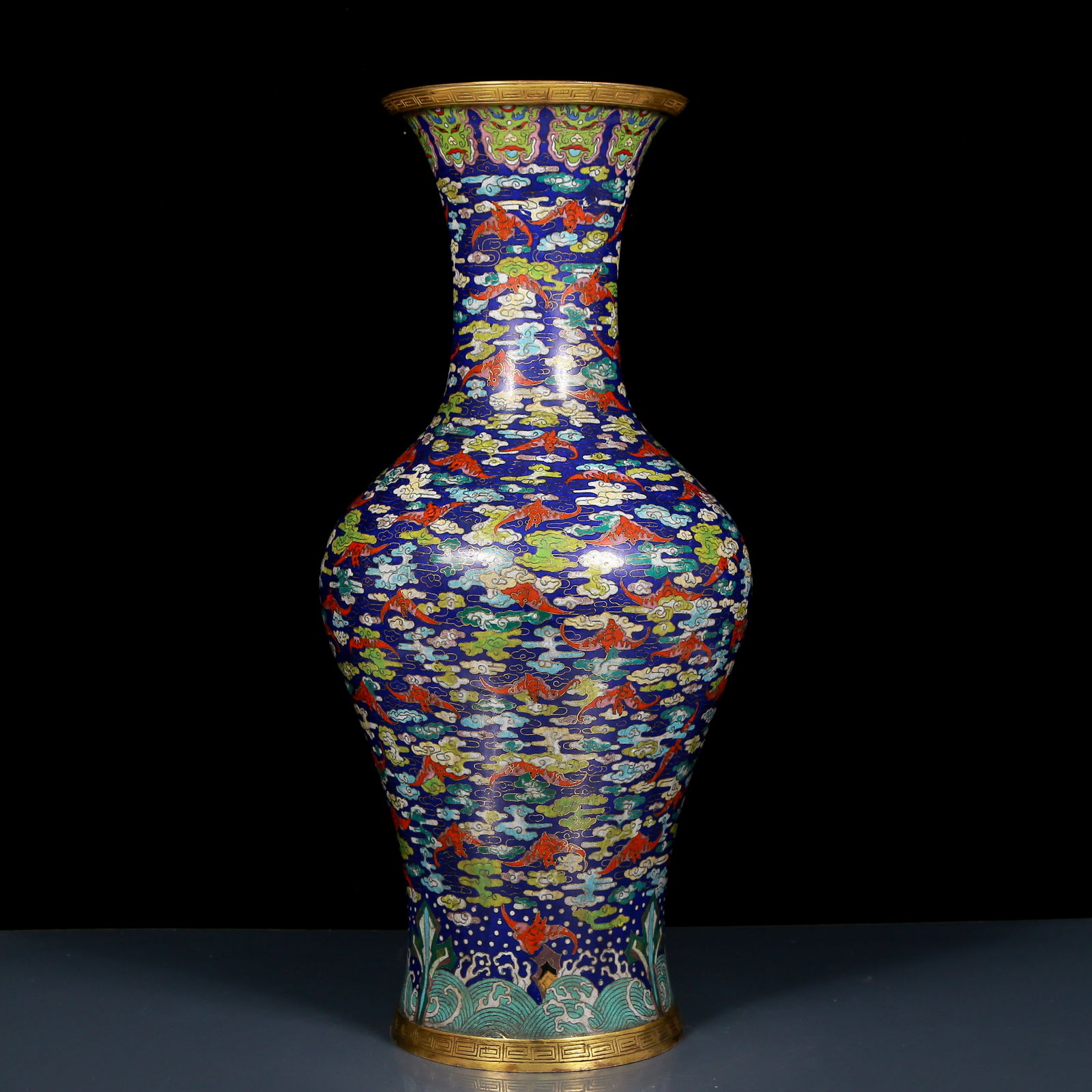 A Huge Cloisonne Auspicious Cloud and Bats Pattern Vase - 4