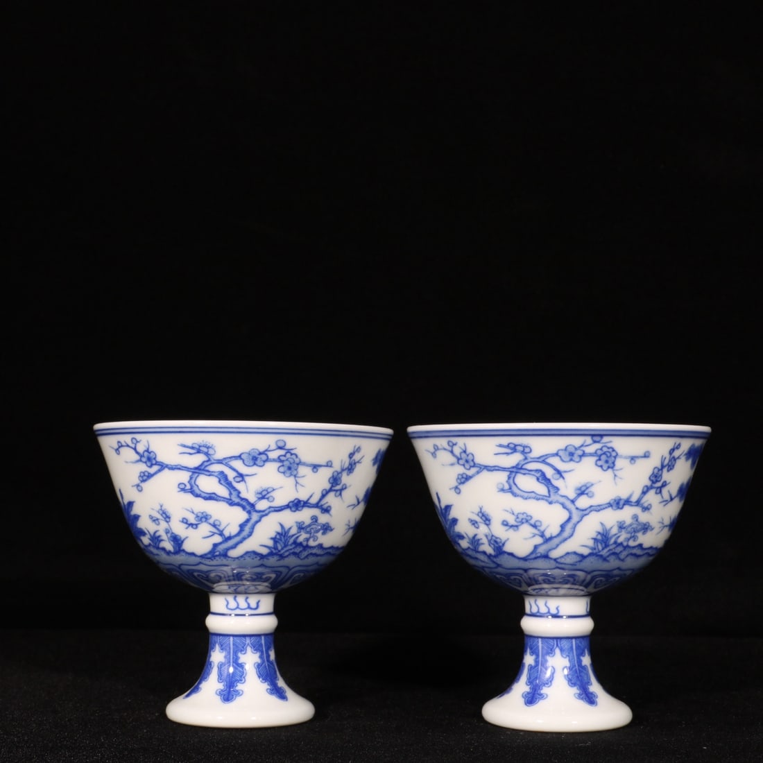A Pair of Exquisite Blue and White Pine, Bamboo and Plum Blossom Pattern Stem Cups (1 of 9)