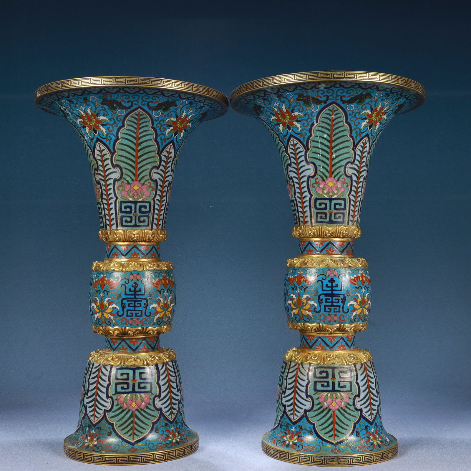 A Pair of Huge Cloisonne Lotus,Bats and Peach Pattern Vases: A Pair of Huge Cloisonne Lotus,Bats and Peach Pattern Vases,Qing Dynasty, China,Qianlong Four-character Mark,Size:16.5inx9.1in,Weight:6100g 