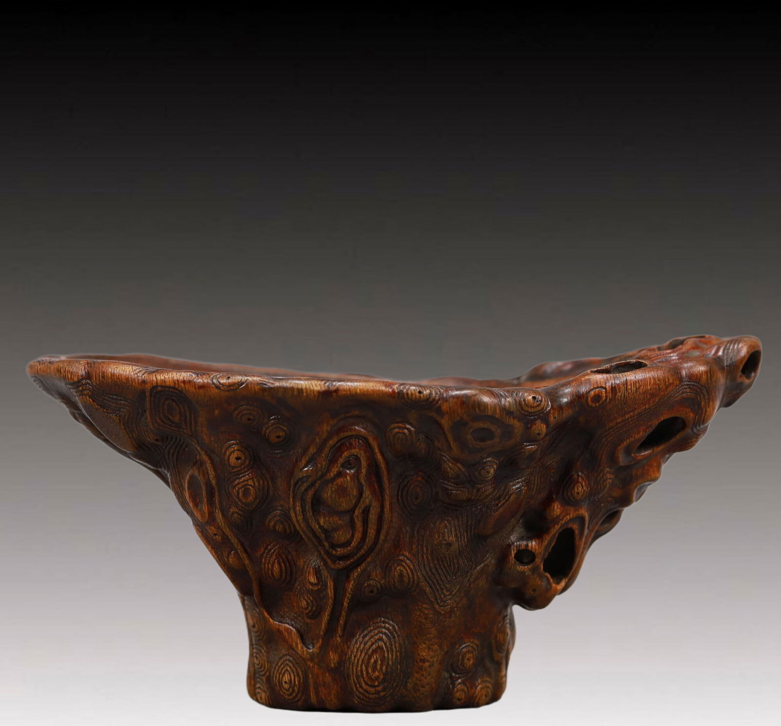 A Marvelous Eaglewood Cup (1 of 7)