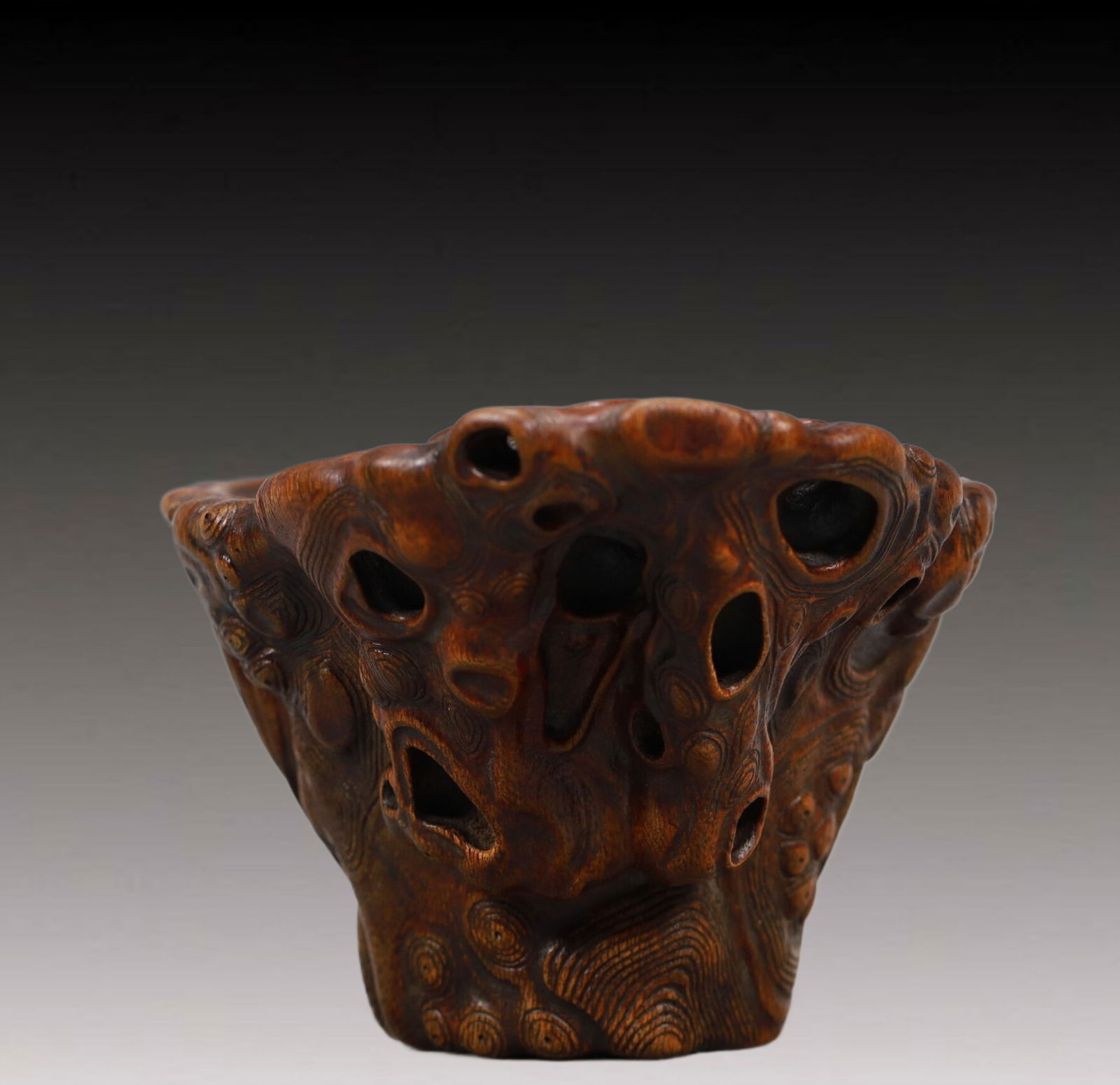 A Marvelous Eaglewood Cup - 3