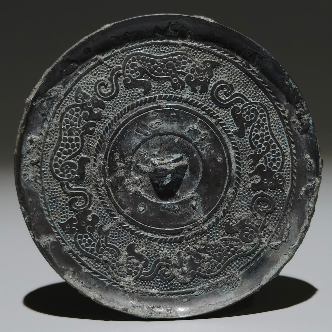 An Archaic Bronze Auspicious Beast Pattern Round Mirror - 2