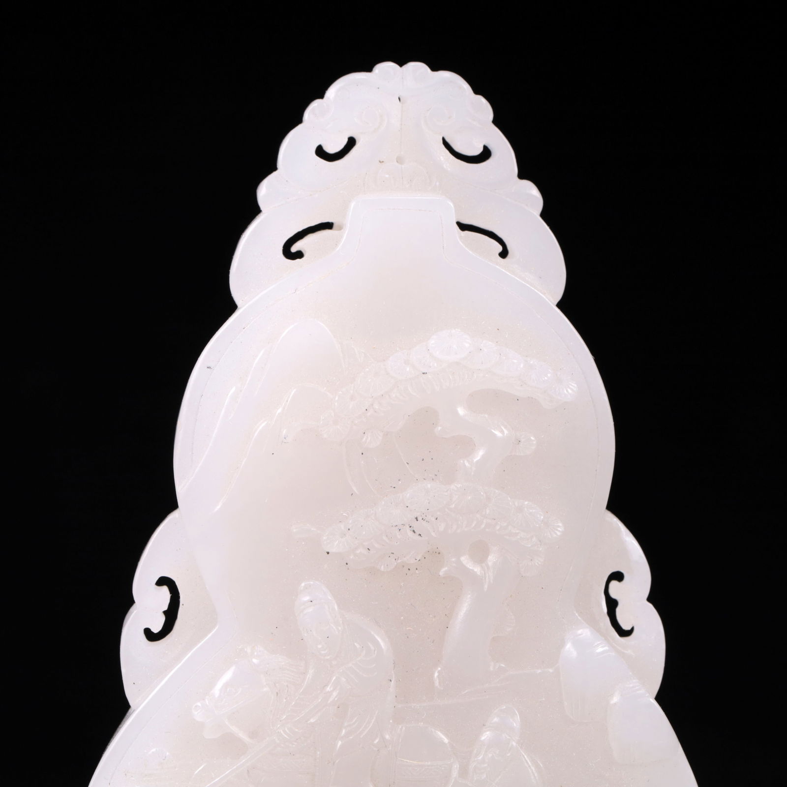 An Exquisite White Jade Figure Pattern Pendant - 2