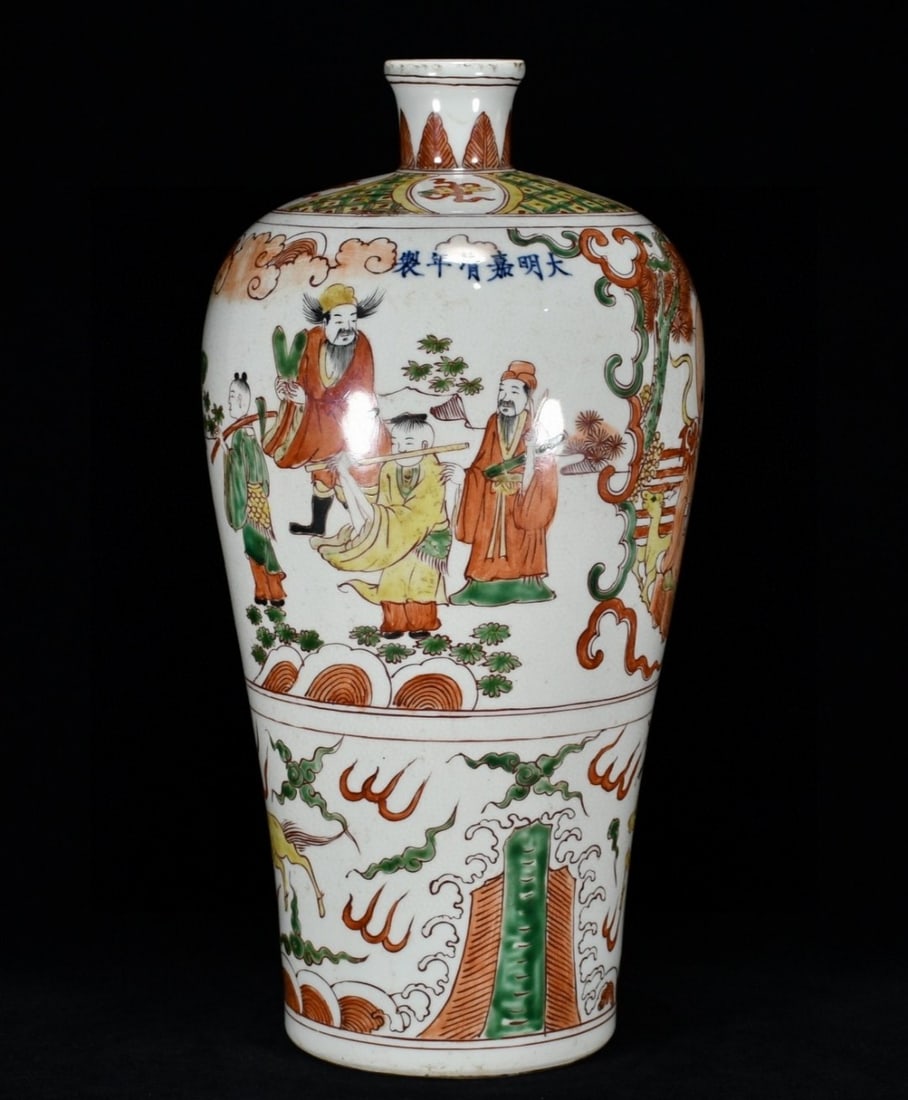 A Huge Wucai Character and Story Pattern Vase (1 of 8)