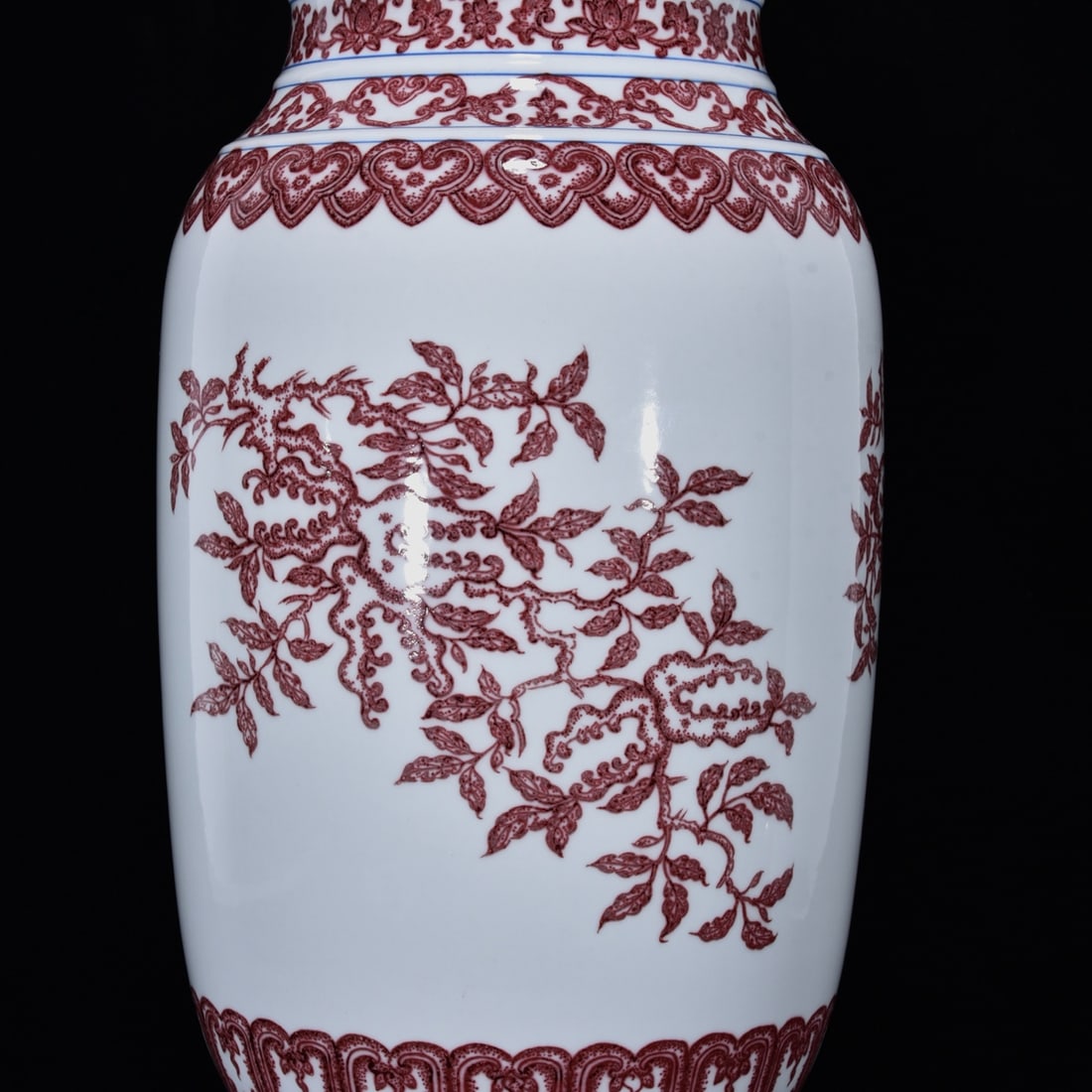 A Huge Underglaze-Red Fruit Pattern Vase - 8