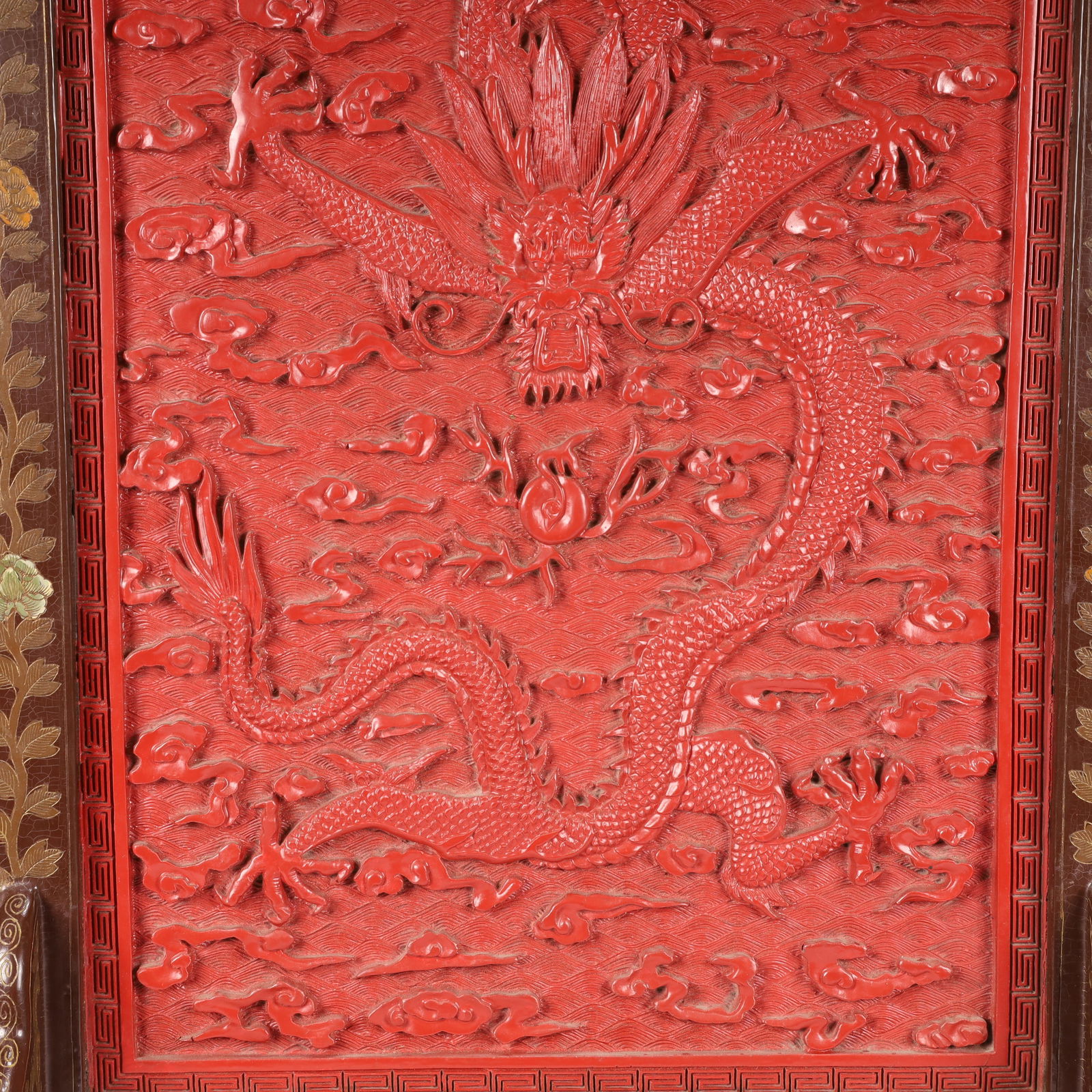 A Huge Carved Red Lacquer Auspicious Cloud and Dragon Pattern Table Screen - 4