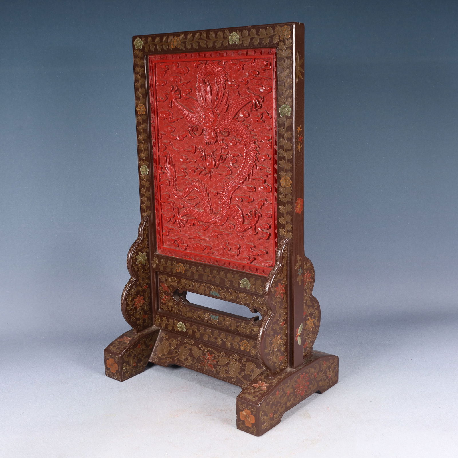 A Huge Carved Red Lacquer Auspicious Cloud and Dragon Pattern Table Screen - 6
