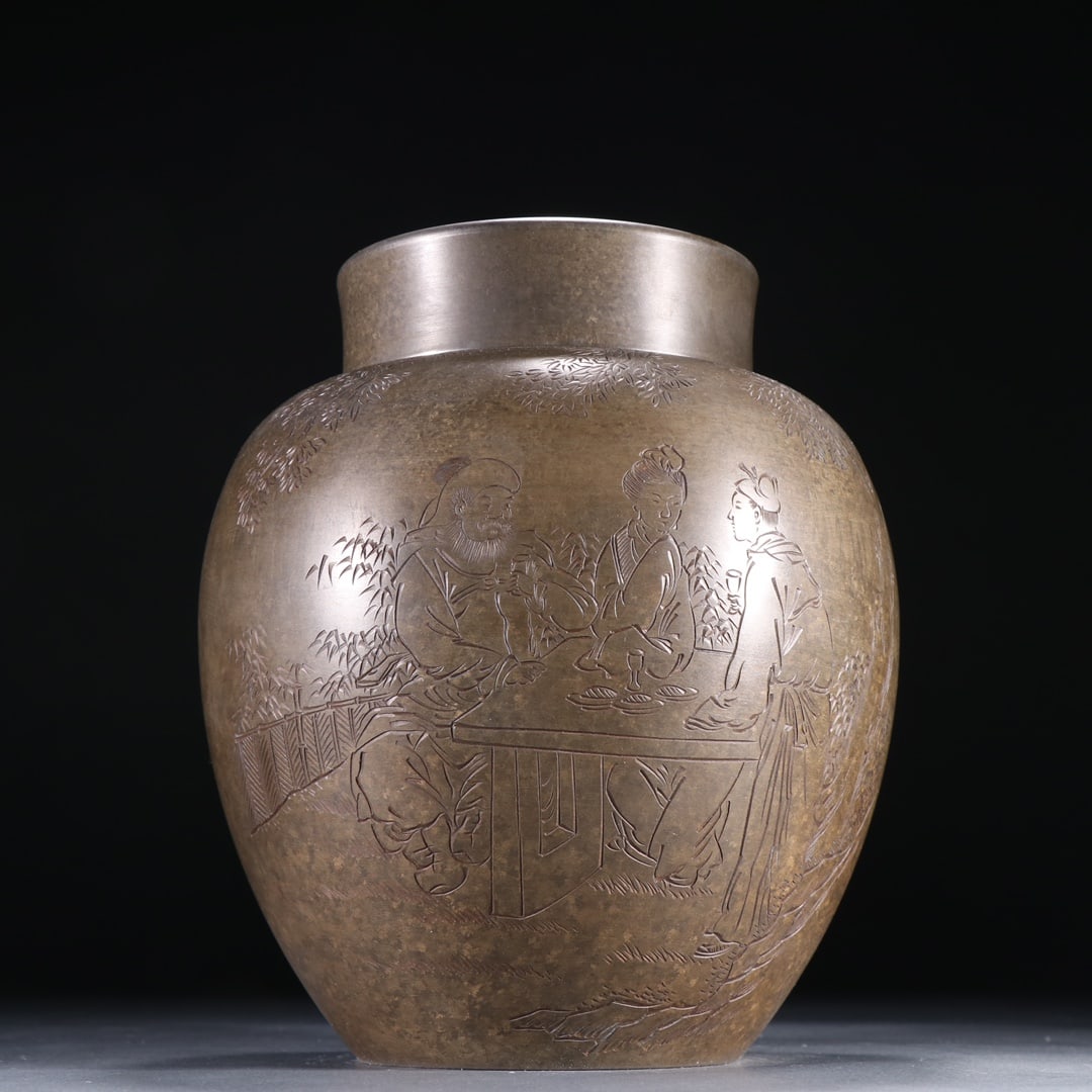 An Exquisite Silver Character and Story Pattern Tea Caddy,With Poem: An Exquisite Silver Character and Story Pattern Tea Caddy,With Poem,Qing Dynasty, China,Cnag Liuju Mark,Size:6.1inx7.1in,Weight:1185g 银人物故事纹茶叶&#