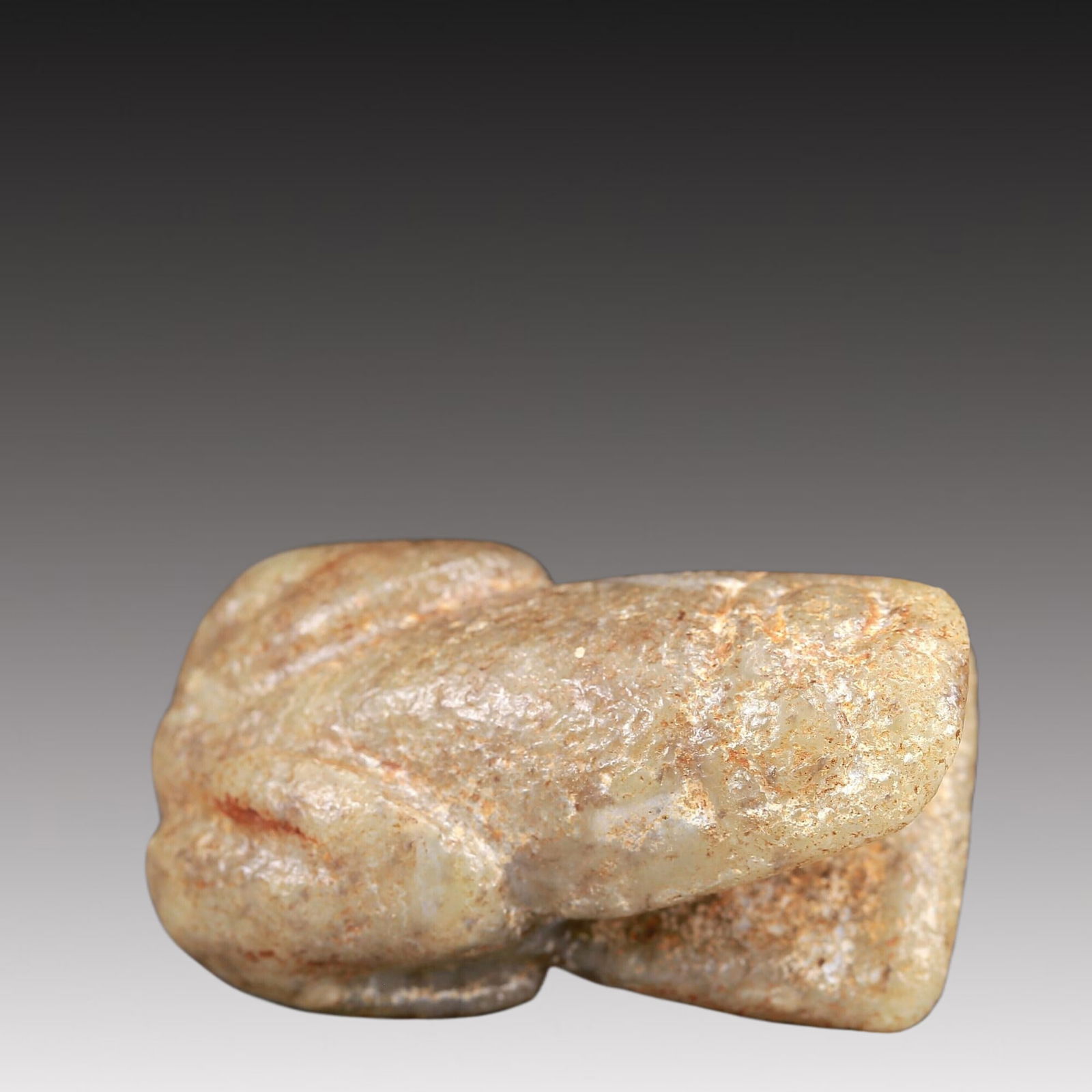 A Rare Hongshan Culture Hemo Jade Frog Pendant: A Rare Hongshan Culture Hemo Jade Frog Pendant,Ancient Time,China,Size: 2.2inx1.4inx1in,Weight: 62g 红山文化