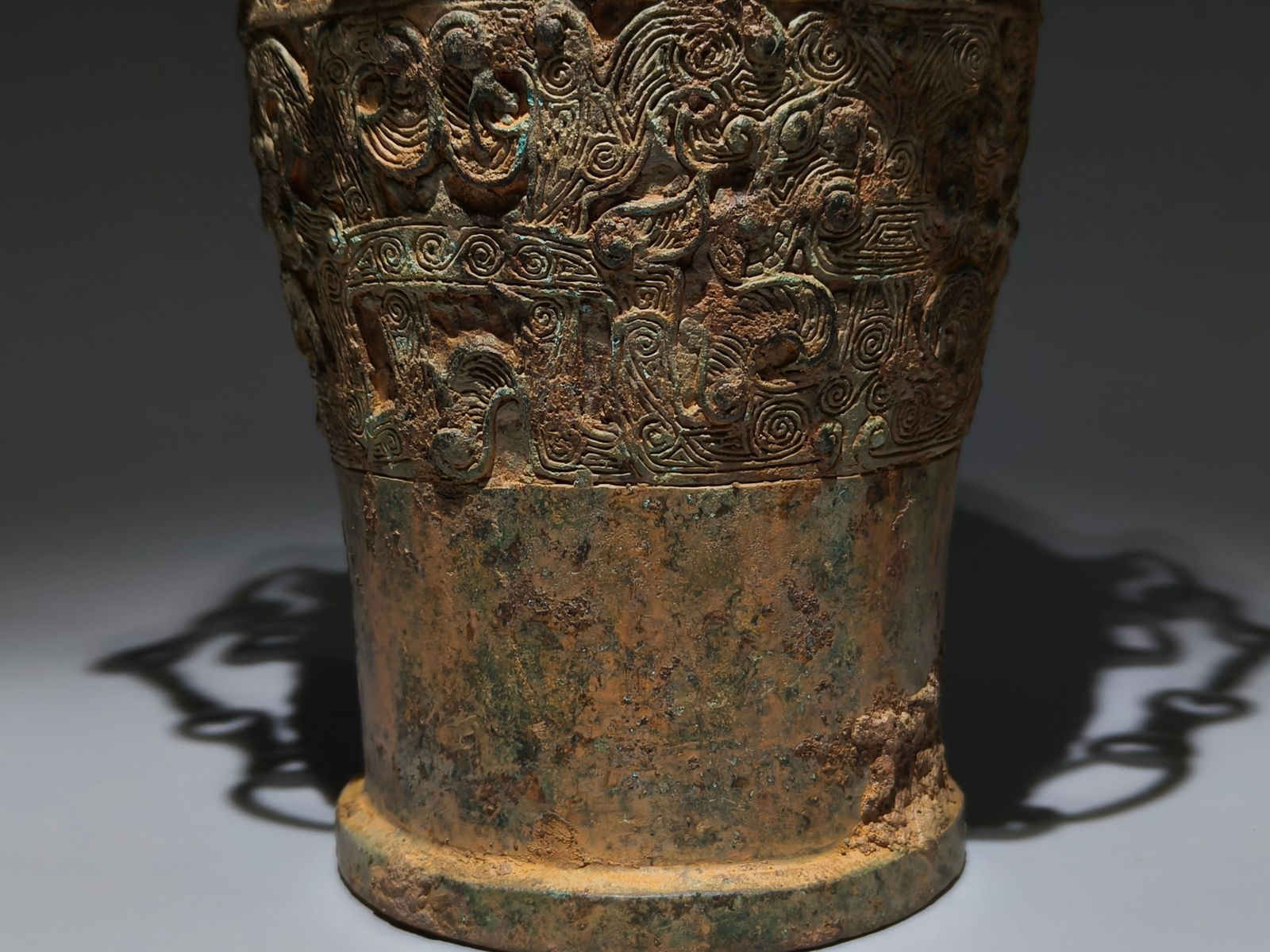 An Archaic Bronze Chi-Dragon Pattern Ewer - 3