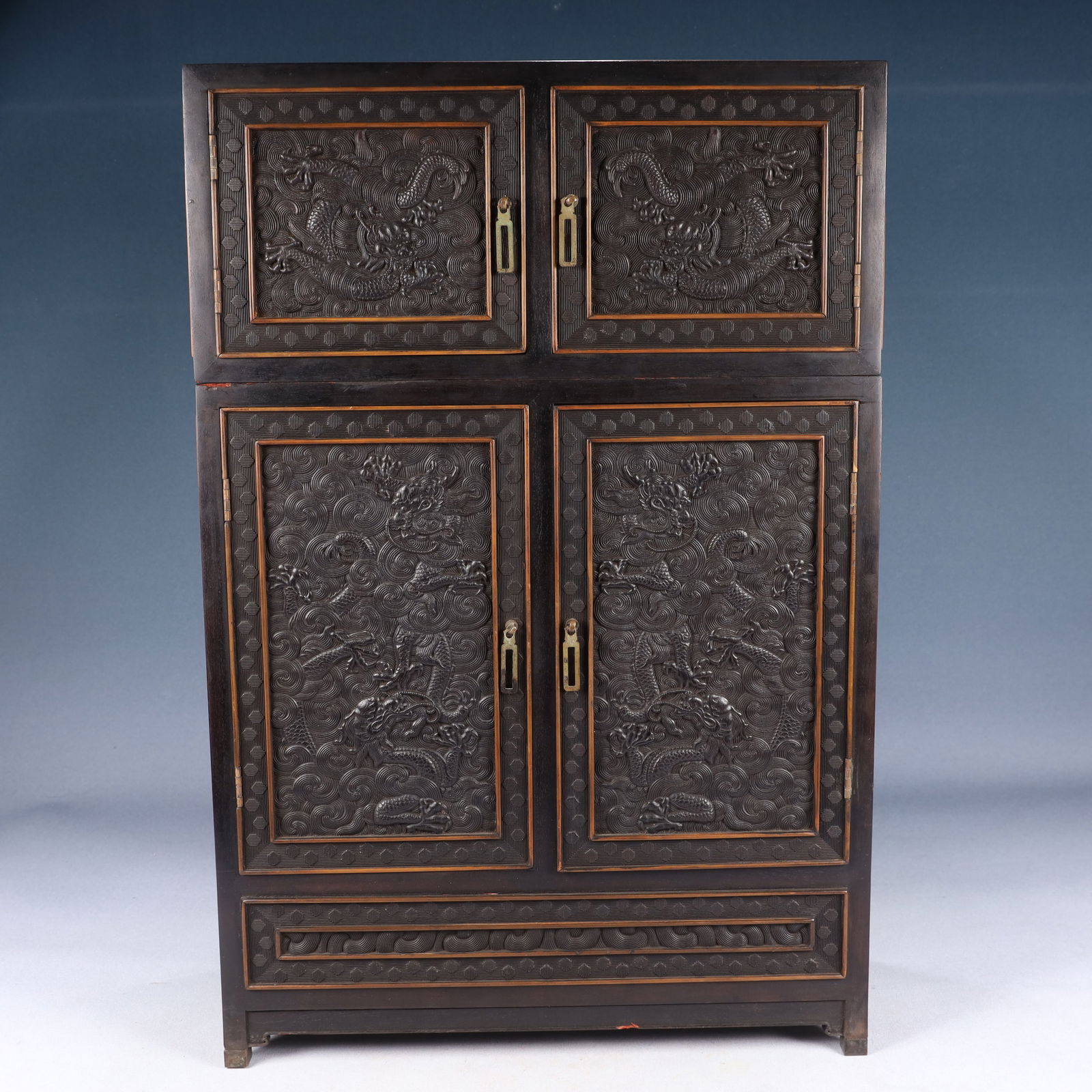 A Huge Zitanwood Auspicious Cloud and Dragon Pattern Box: A Huge Zitanwood Auspicious Cloud and Dragon Pattern Box,Qing Dynasty, China,Size:16.1inx6.7inx24in,Weight:6200g 