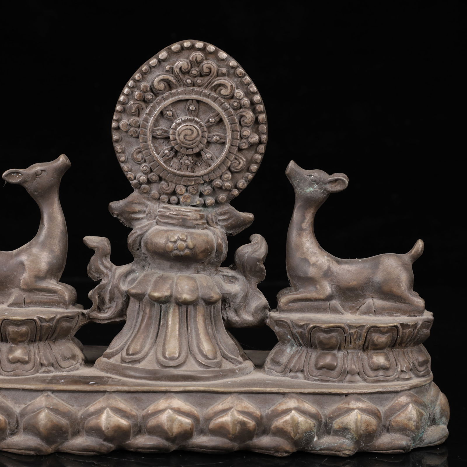 An Exquisite Silver Deer Ornament - 3