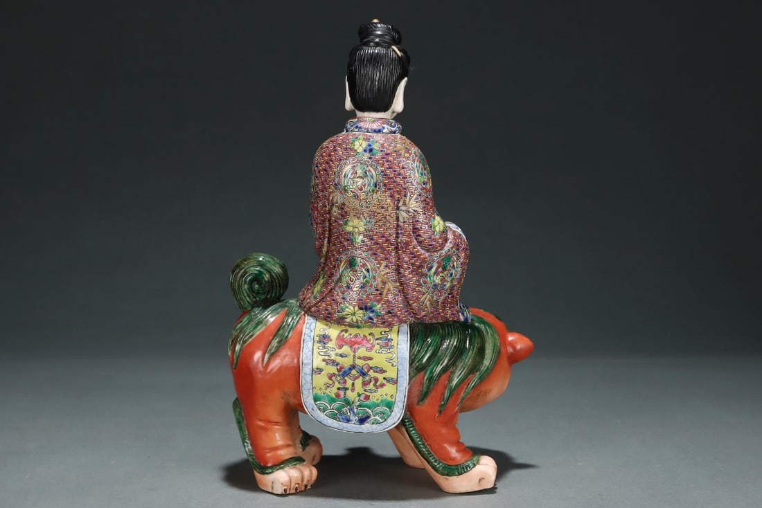 An Exquisite Enamel Flower Pattern Buddha Statue - 5