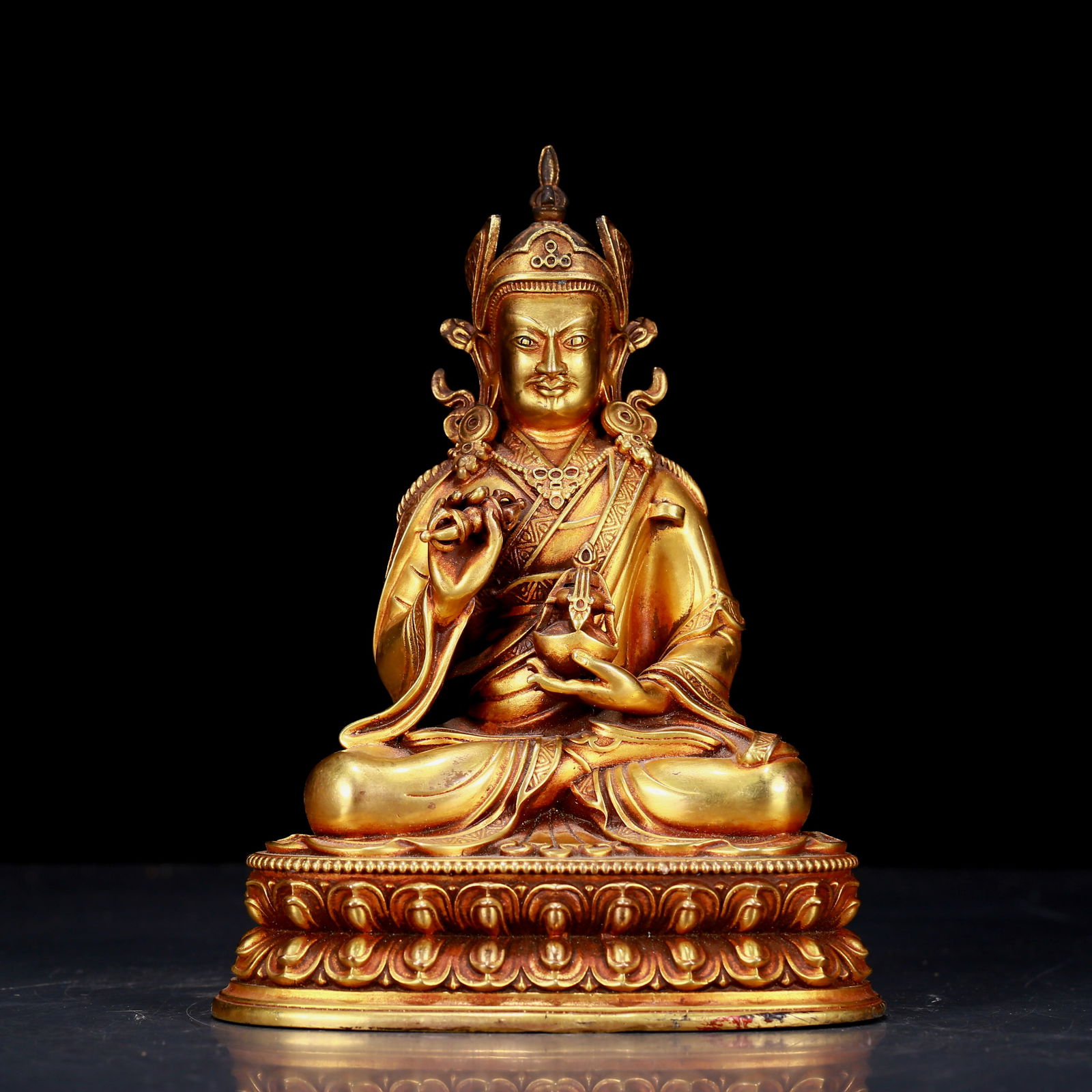 An exquisite gilt bronze statue of Padmasambhava (1 of 7)