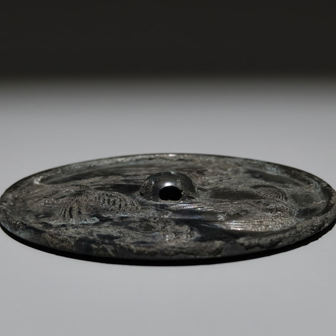 An Archaic Bronze Bird Pattern Round Mirror - 6