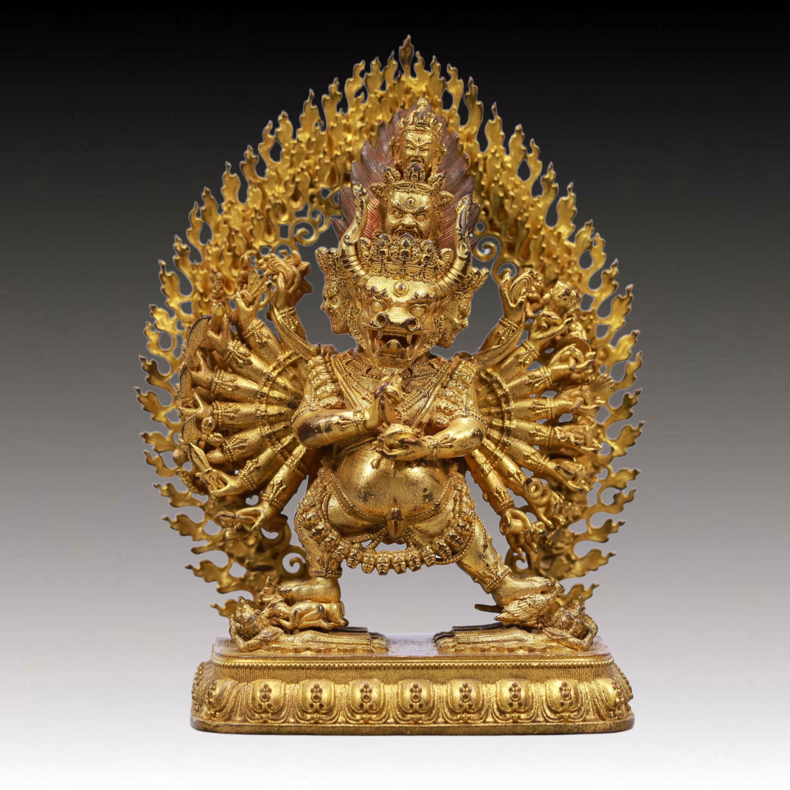 A Solemn Gilt Bronze Statue of Yamantaka: A Solemn Gilt Bronze Statue of Yamantaka,Ming Dynasty, China,Size:3.1inx2inx4.7in Weight:500g 