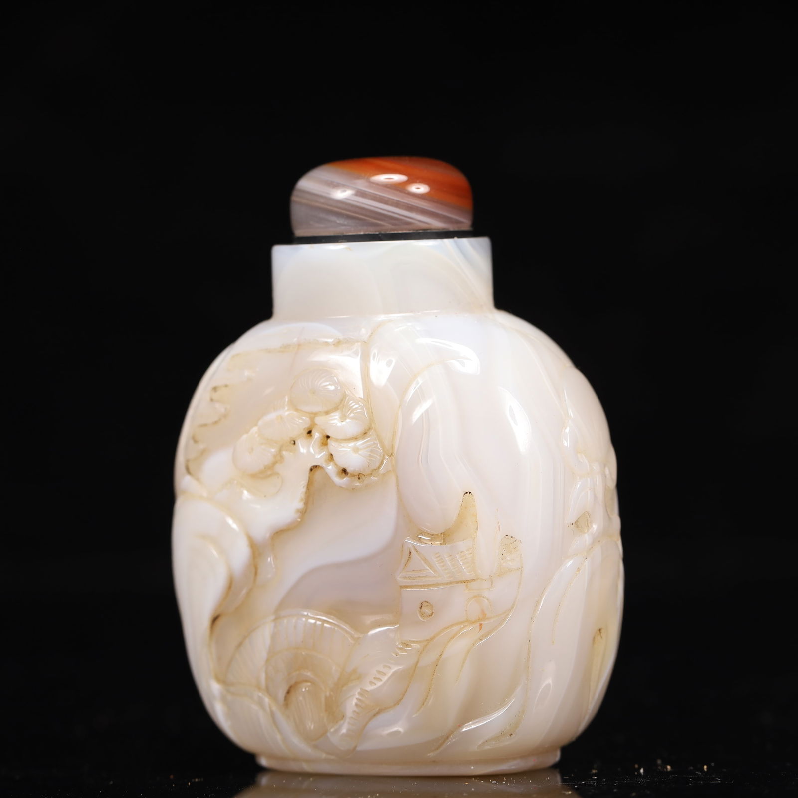 An Exquisite Agate Landscape and Figure Pattern Snuff Bottle - 2