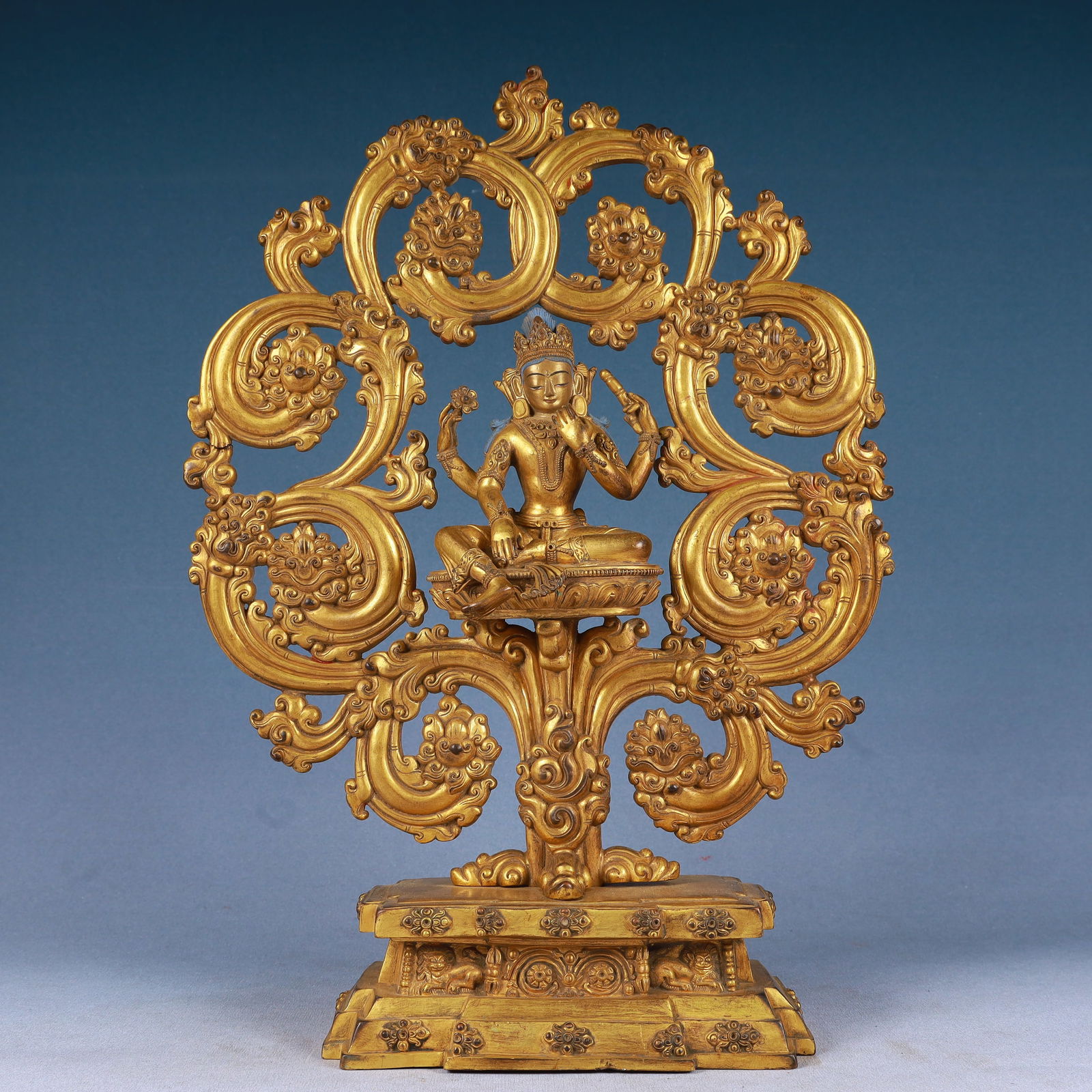 A Solemn Gilt Bronze Statue of Gautama’s Mother: A Solemn Gilt Bronze Statue of Gautama’s Mother,Qing Dynasty, China,Size:12.6inx5.1inx17.7in,Weight:6900g 铜鎏金佛母像,中国清代