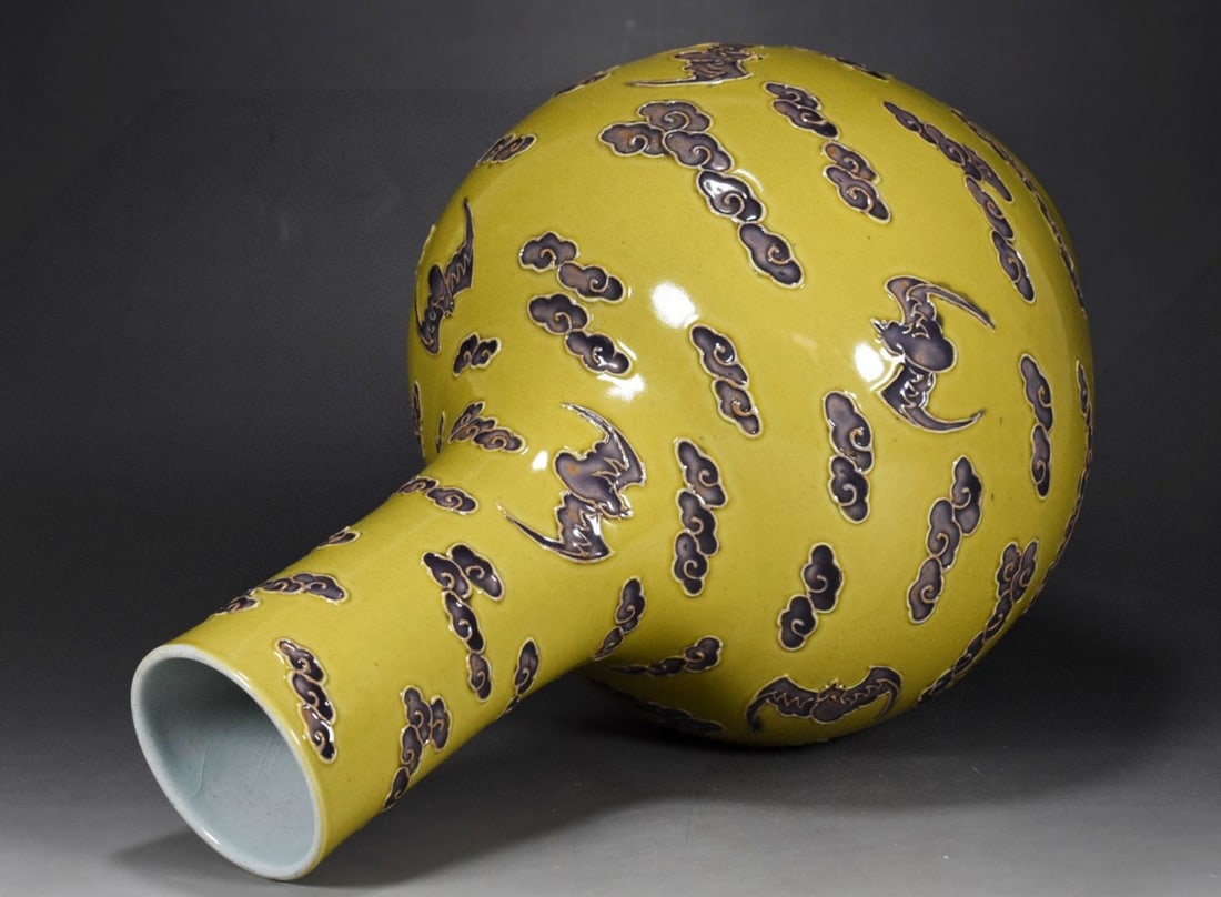 A Rare Yellow Glazed Paste relief Auspicious Cloud and Bats Pattern Vase - 6