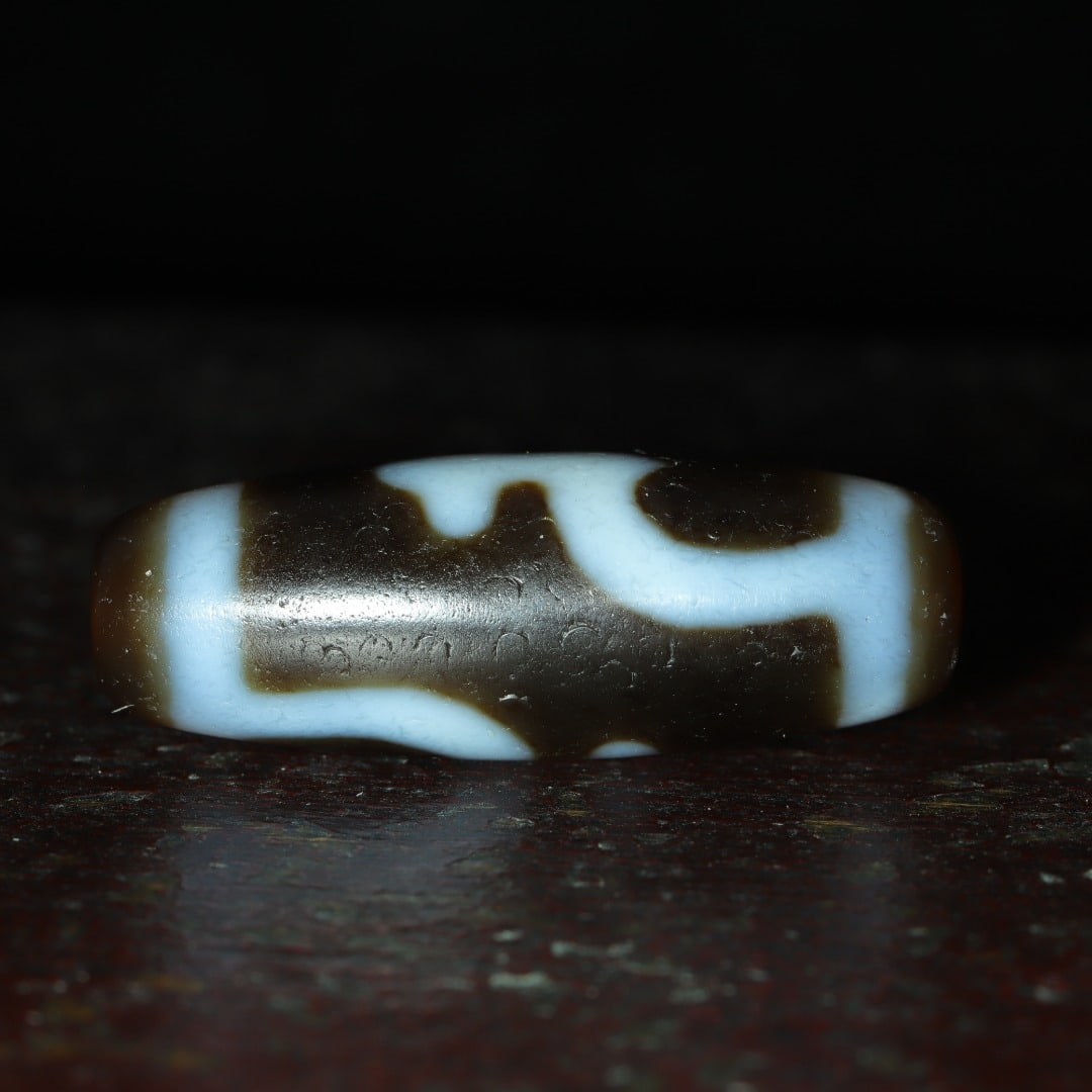 An Exquisite Dzi Bead Pendant - 6