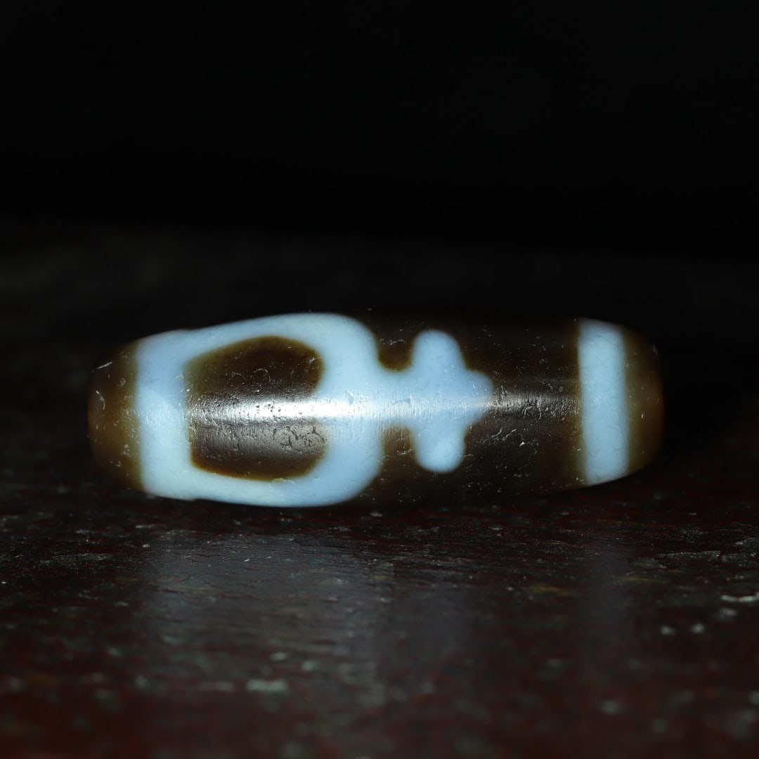 An Exquisite Dzi Bead Pendant - 7