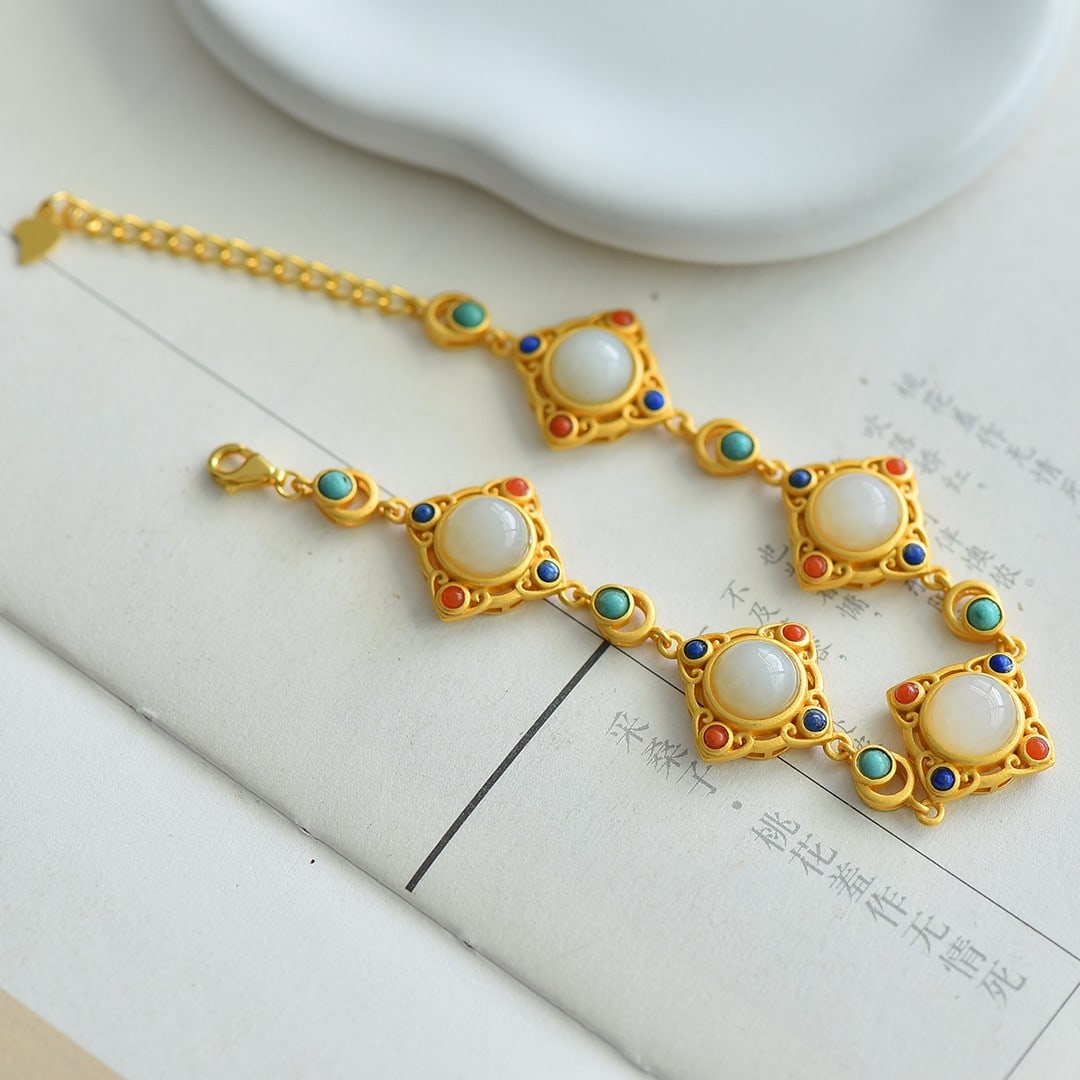 An Exquisite Sterling Silver-Gold Plated Inlaid White Jade Bracelet,Inlaid Turquoise: An Exquisite Sterling Silver-Gold Plated Inlaid White Jade Bracelet,Inlaid Turquoise,Size:8mmx8mm 
