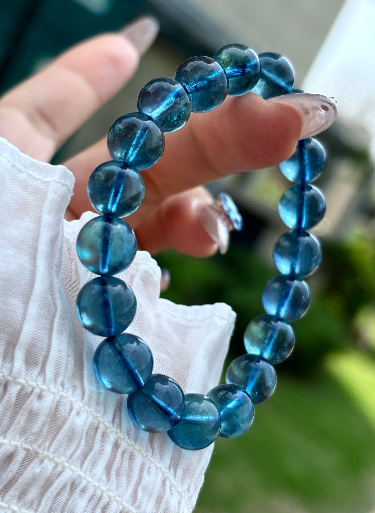 An Exquisite Aquamarine Bracelets - 2