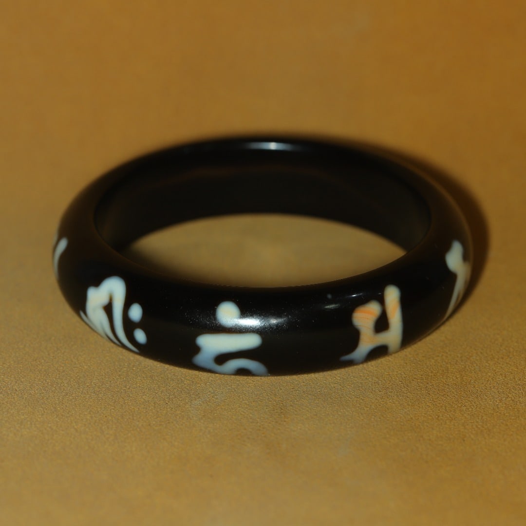 An Exquisite Dzi Bead Bracelets - 7