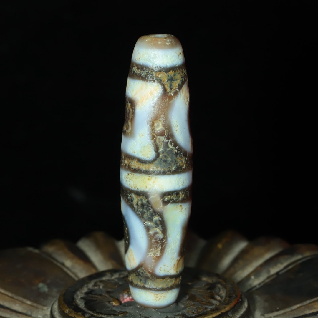 An Exquisite Dzi Bead Pendant - 2