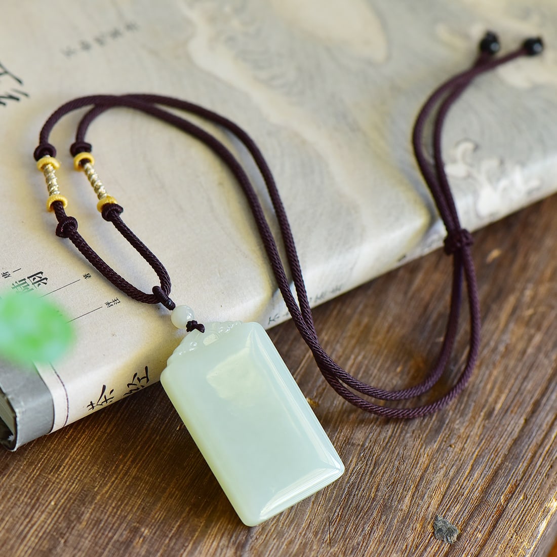 An Exquisite White Jade Pendant - 2