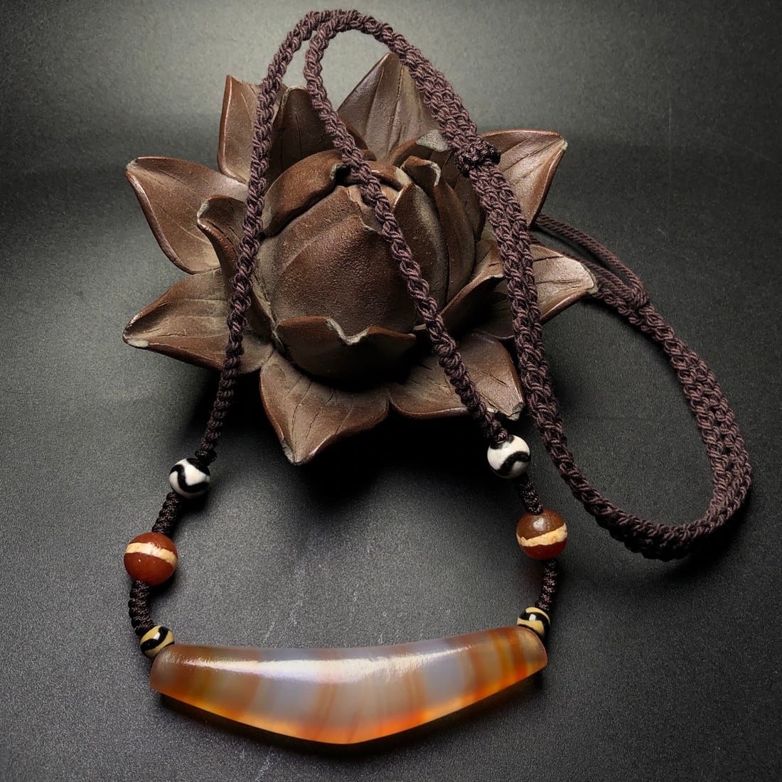 An Exquisite Dzi Bead Bracelets - 5