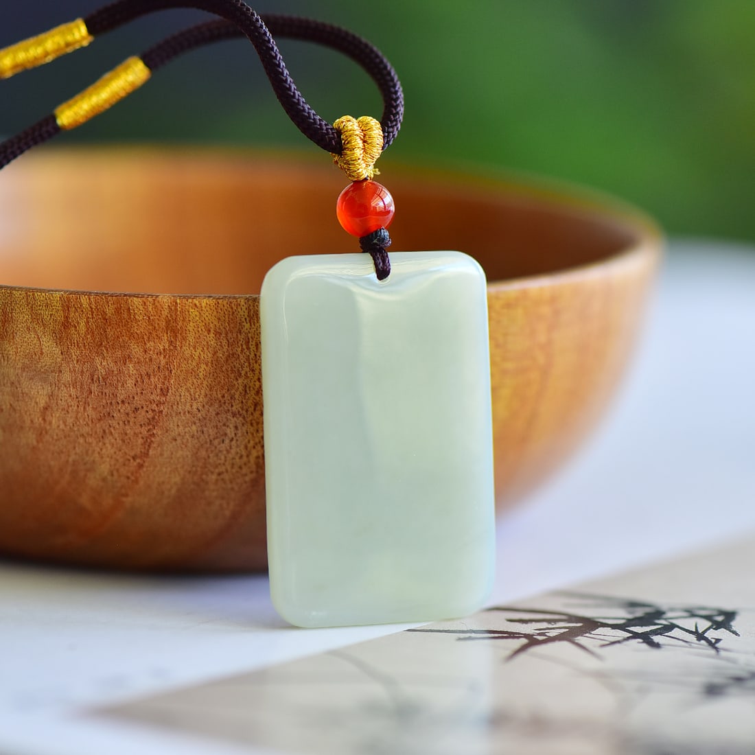 An Exquisite White Jade Pendant - 3